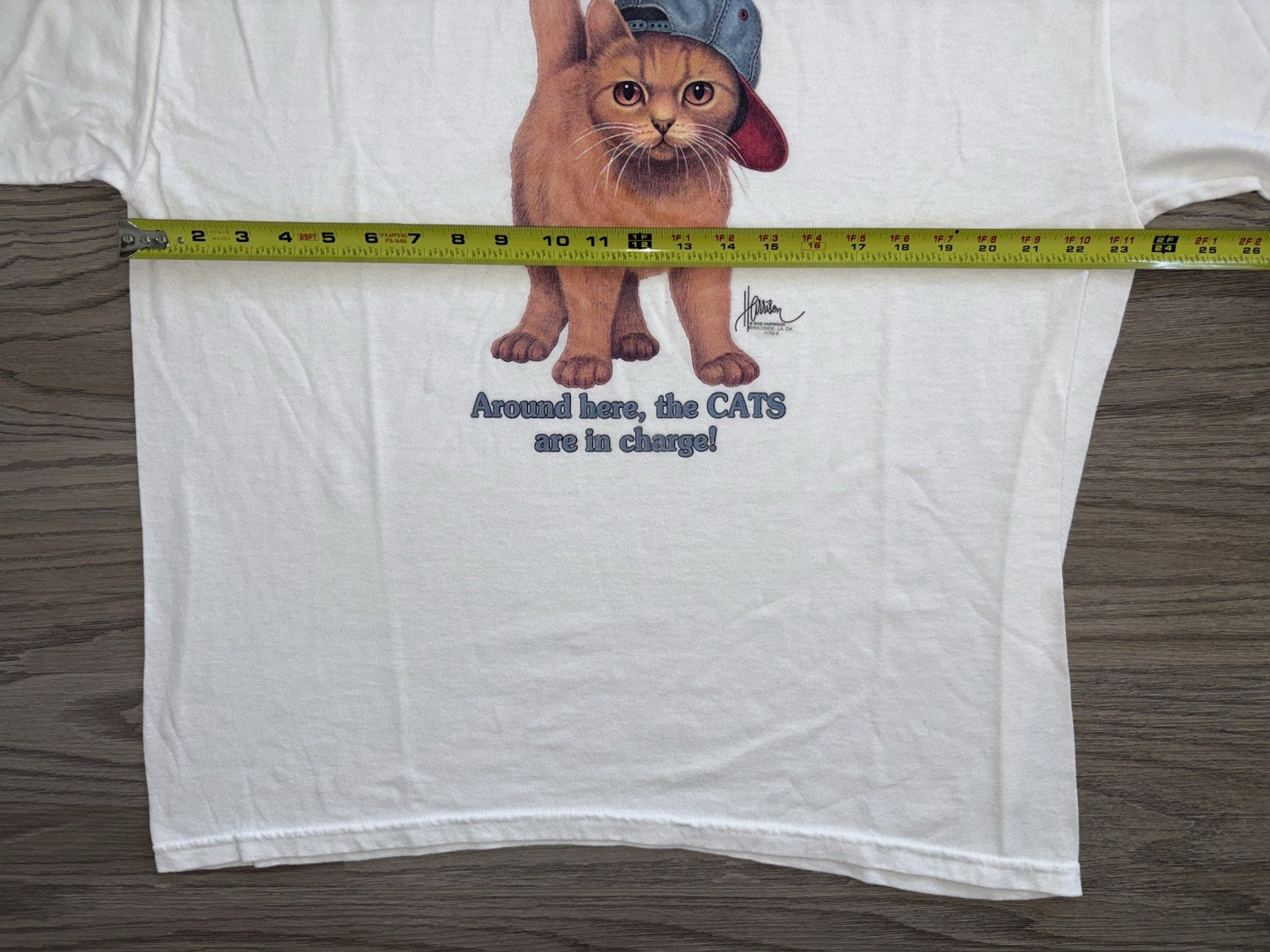 Vintage 90s Bob Harrison “Around Here The Cats Are In Charge” T-Shirt Mens (XL) gallery