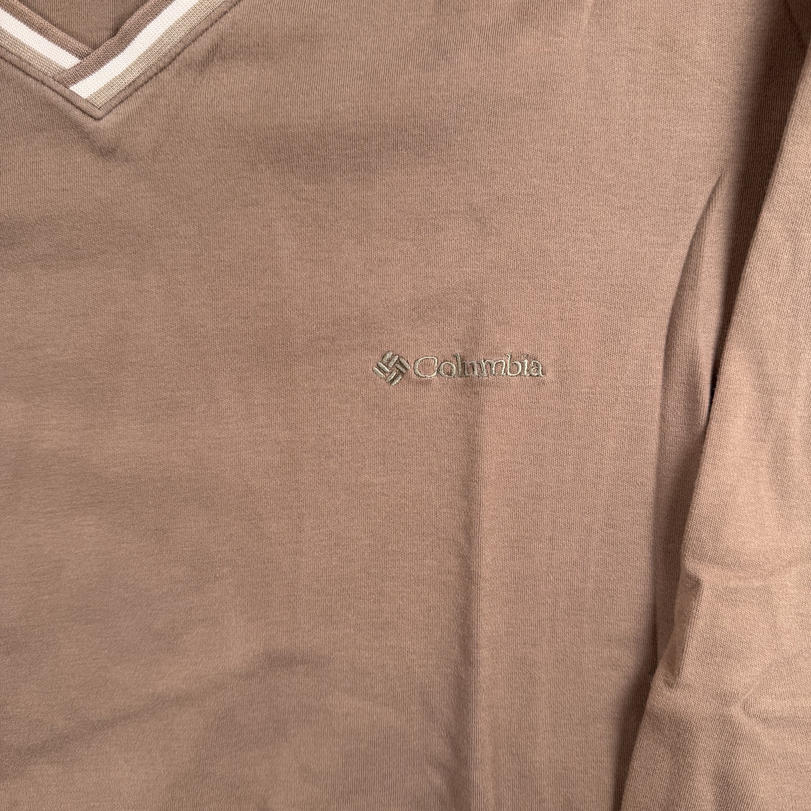 Columbia Men's V-Neck Long Sleeve T-Shirt Olive Green Striped Collar Size L gallery