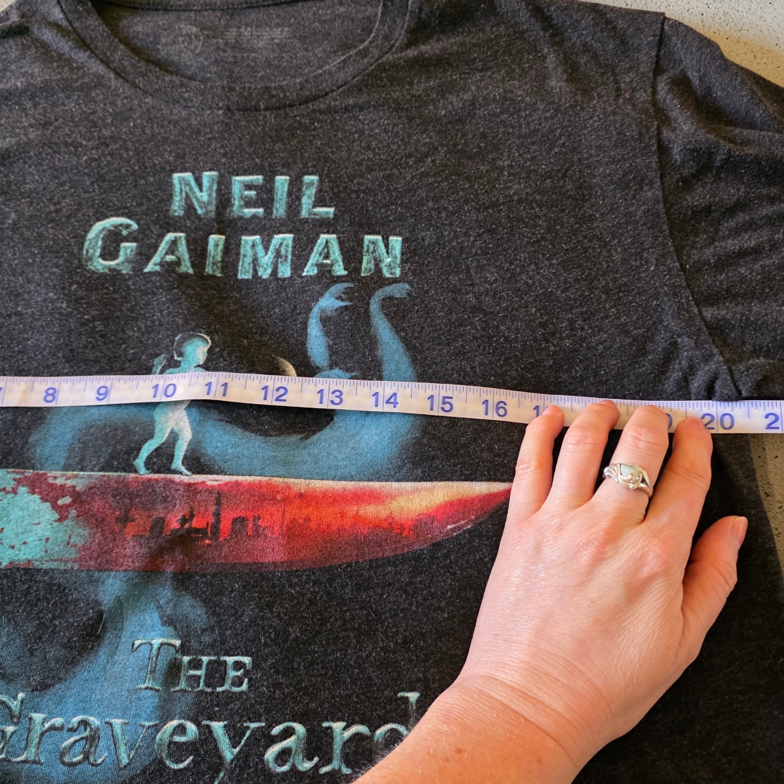 Neil Gaiman The Graveyard Book Mens L T-Shirt Official Literary Graphic Tee Gray gallery