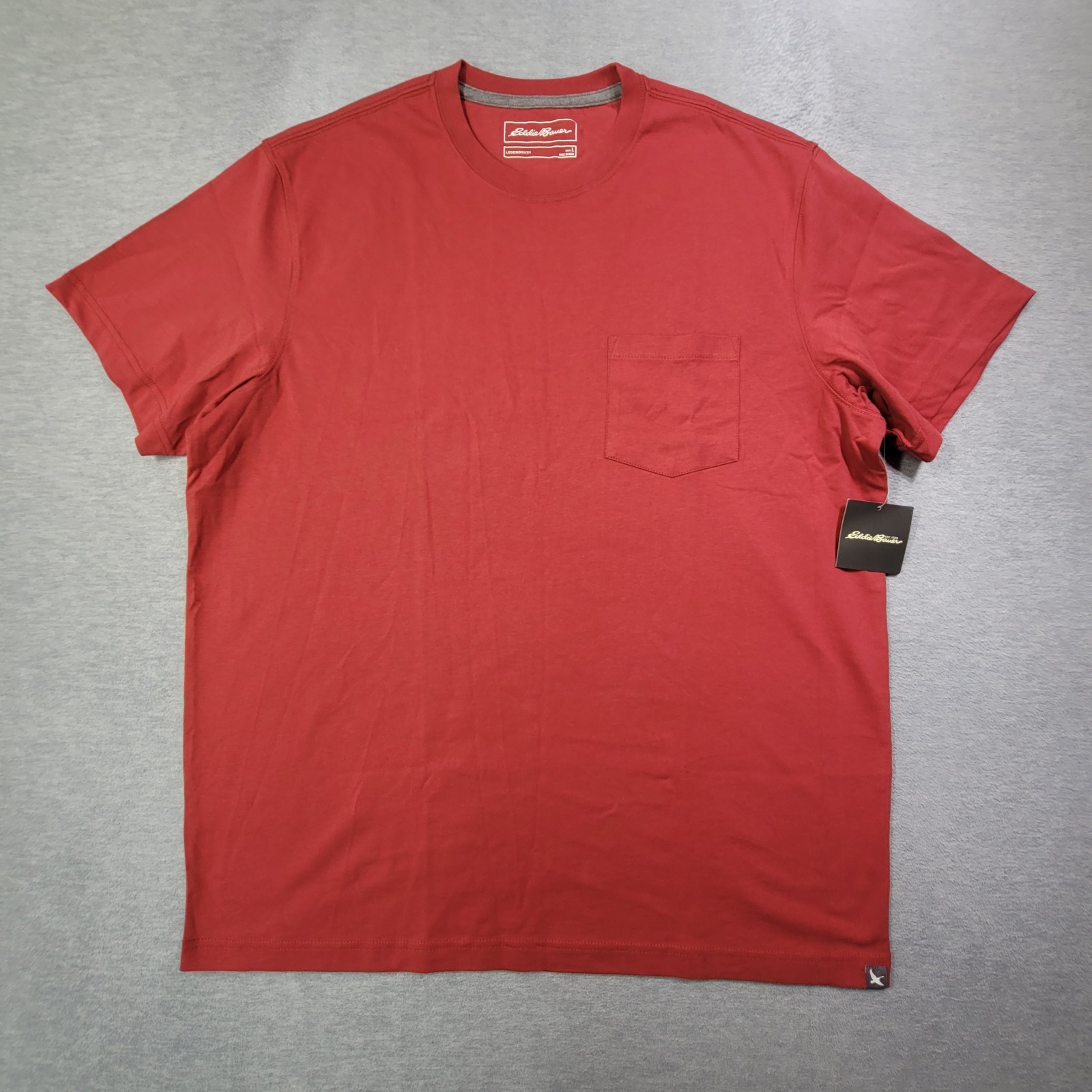 Eddie Bauer T Shirt Mens Large Red Legend Wash Crew Neck Pocket Casual NWT gallery