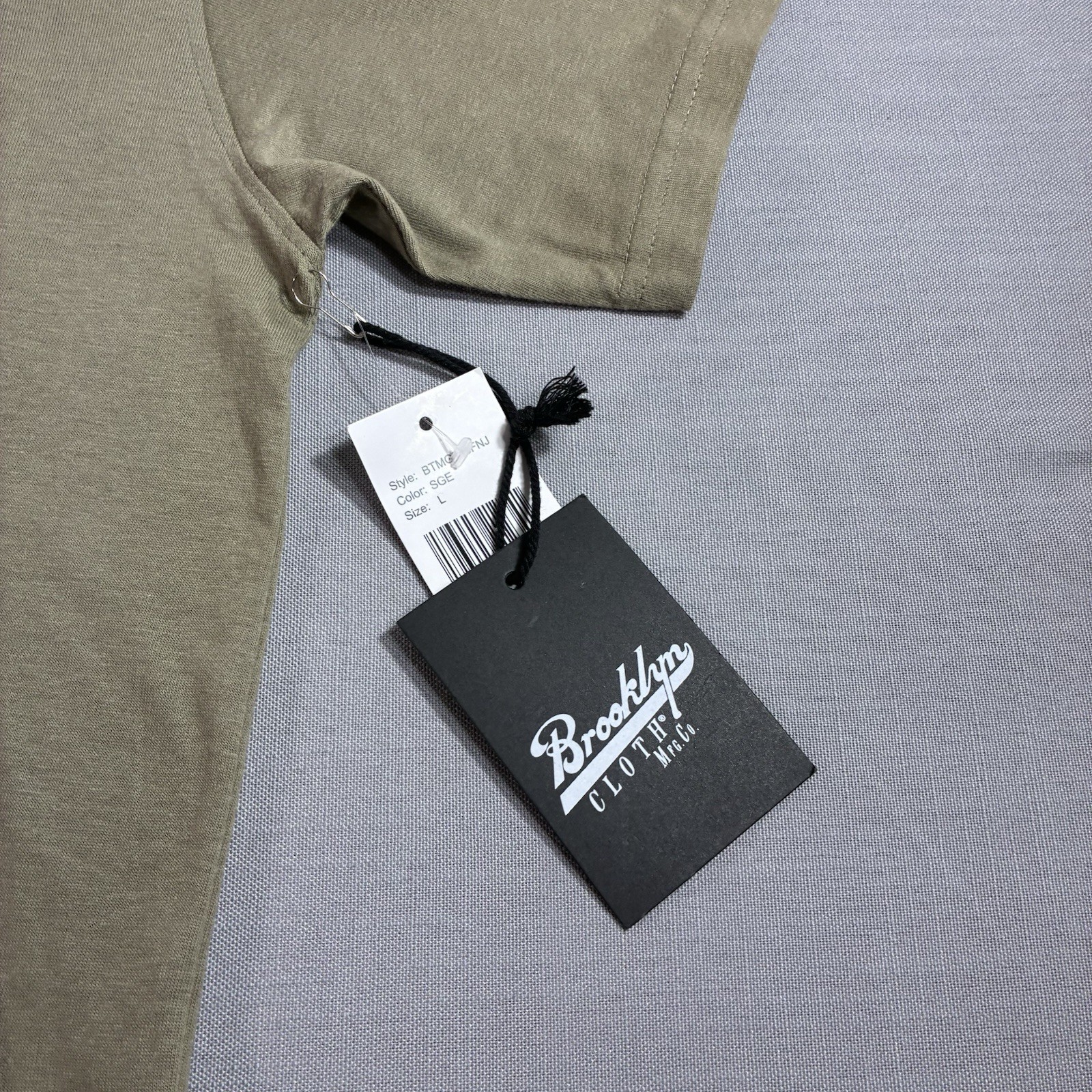 Brooklyn Cloth Rebel Embroidered T-Shirt Men’s Large Olive Green gallery