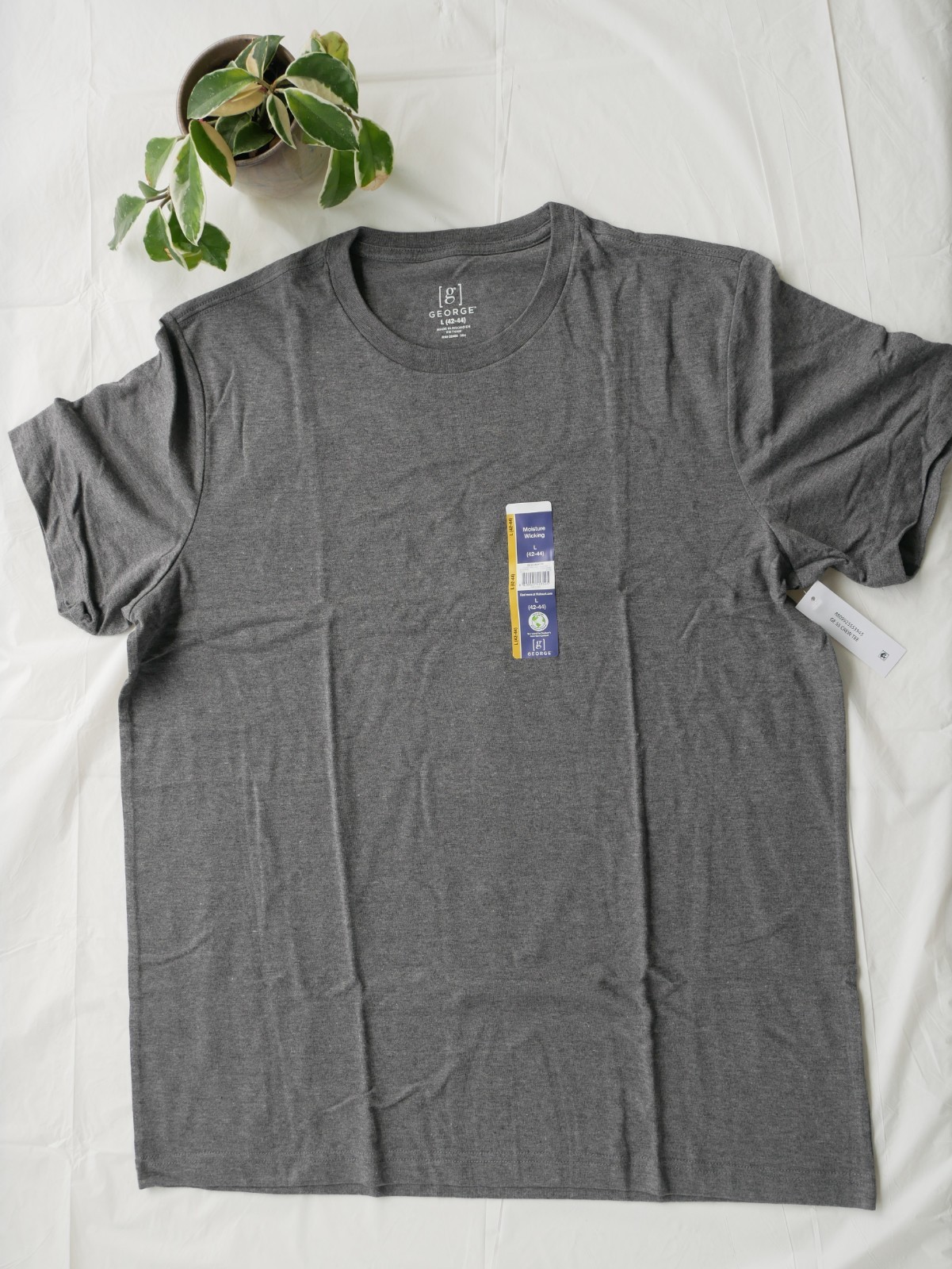 Wholesale Lot (12) Large Gray George Crew Neck TShirts-Perfect for Everyday Wear gallery