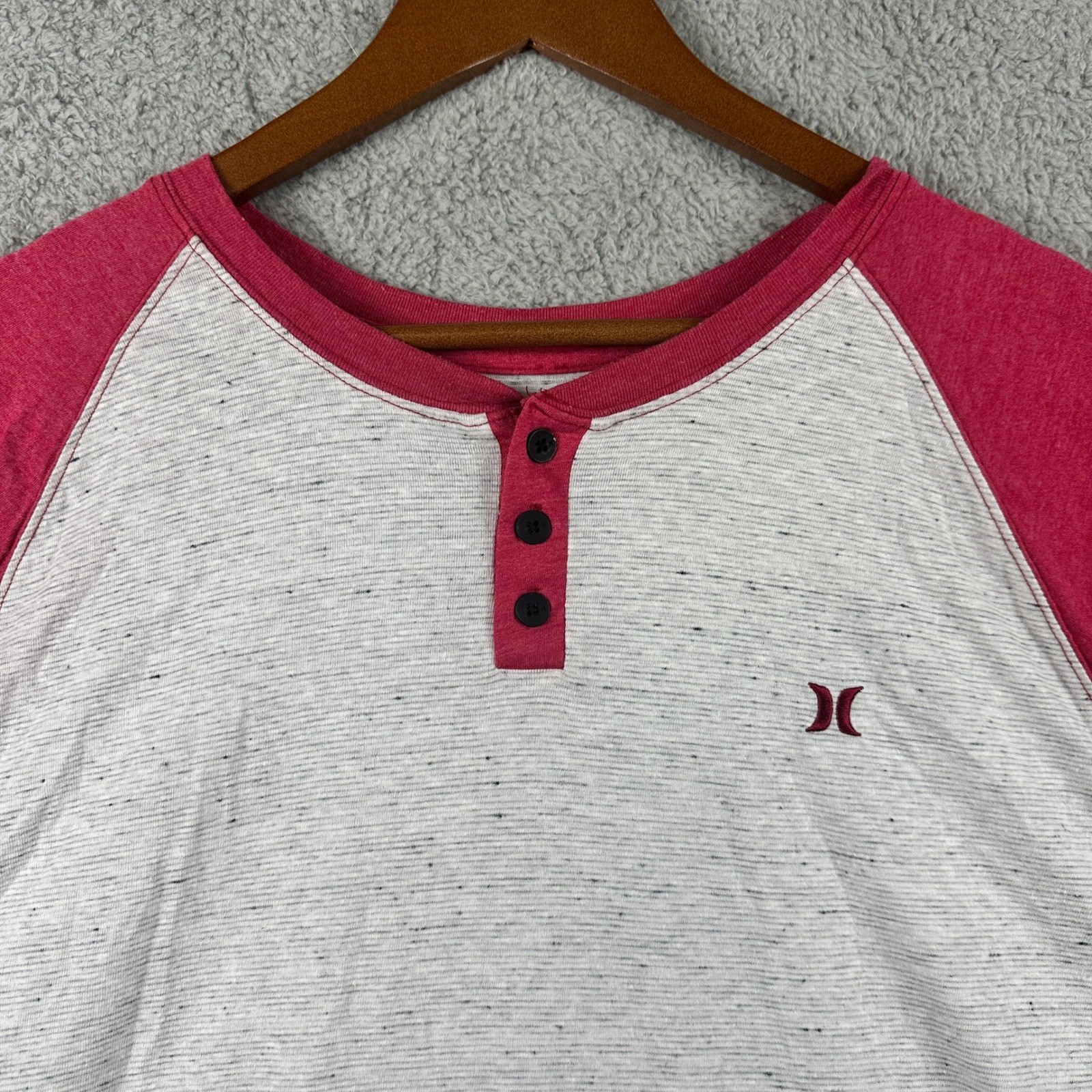 Hurley Buckle Henley Mens XXL 3/4 Sleeve Shirt Grey Red Raglan Premium Fit gallery