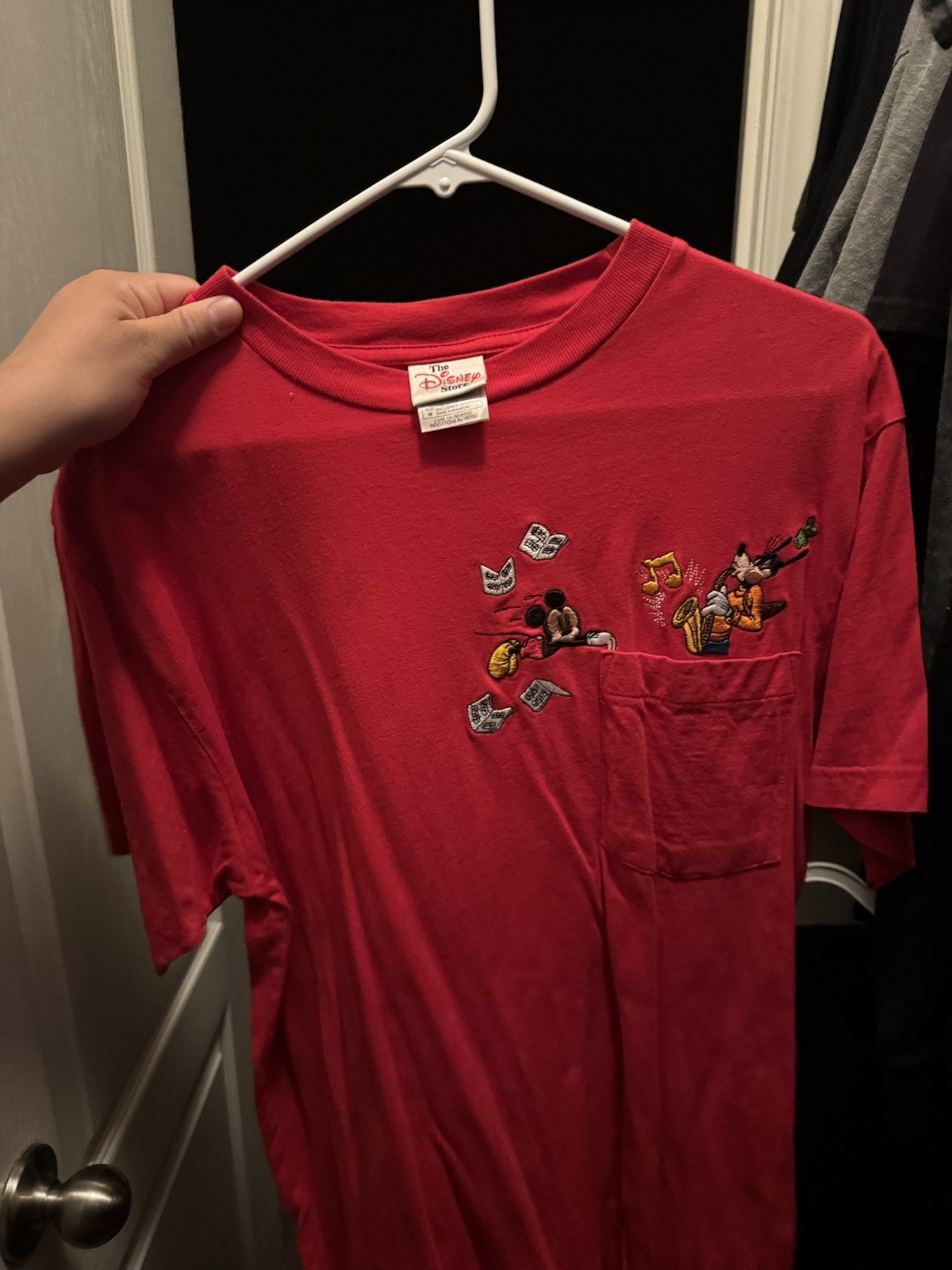 Vtg Y2k Disney Mickey Goofy Saxophone Mens XL Pocket T-Shirt Skate Granny Rave gallery