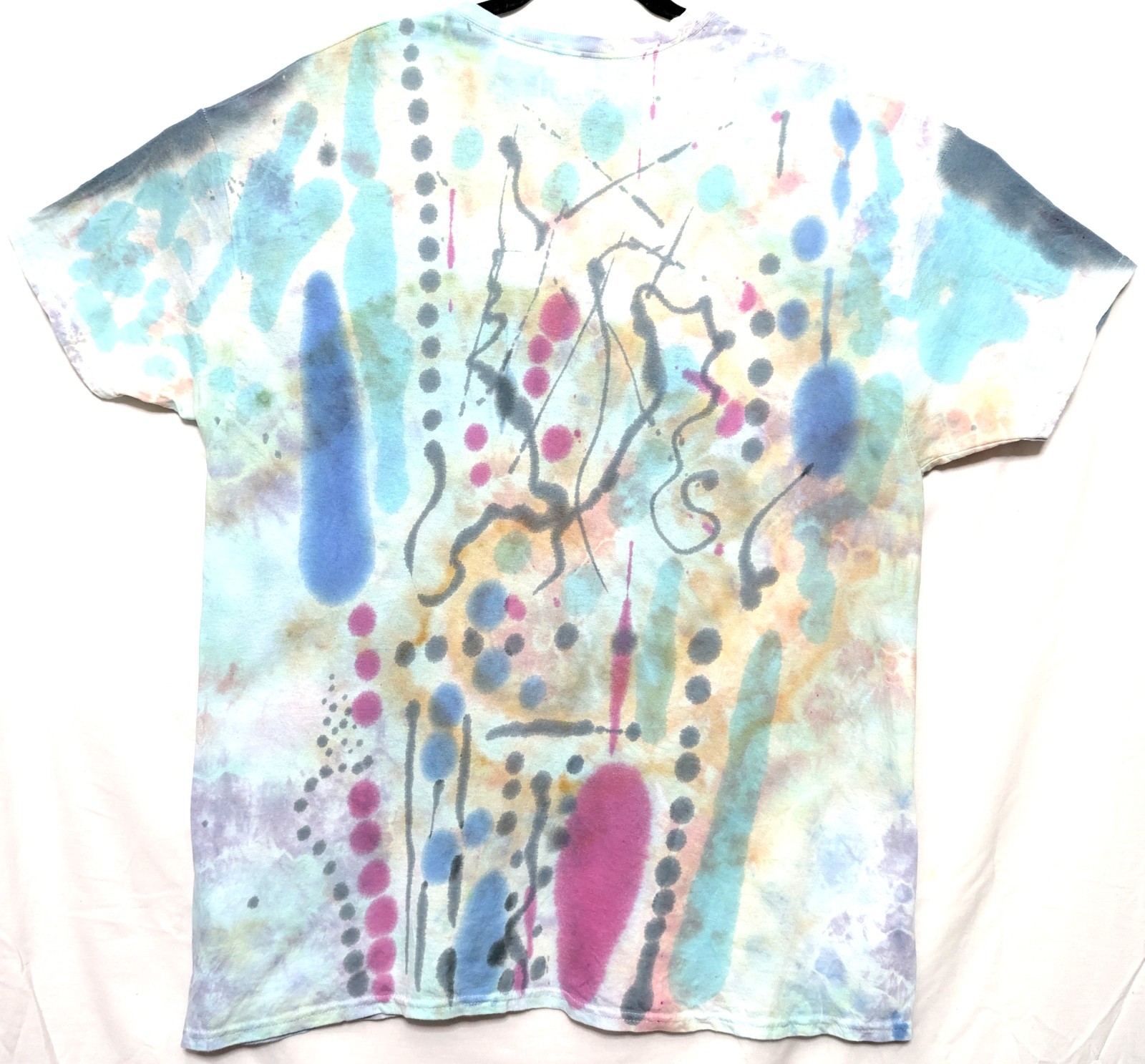 Handmade Tie Dye New York Street Art Abstract Design XL Tee Shirt 22" W X 30" L gallery