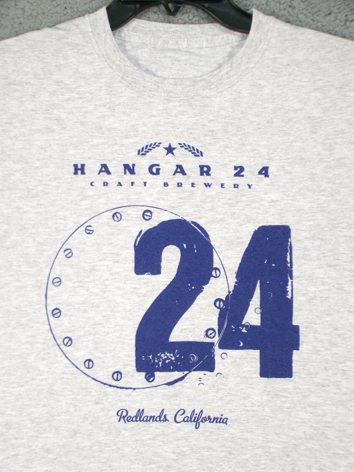 Hanger 24 Craft Brewery Adult Small T-Shirt Gray Graphic Redlands California Men