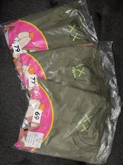 NEW! KAWS x Monsters General Mills Frute Brute Large T-Shirt Graphic Uniqlo