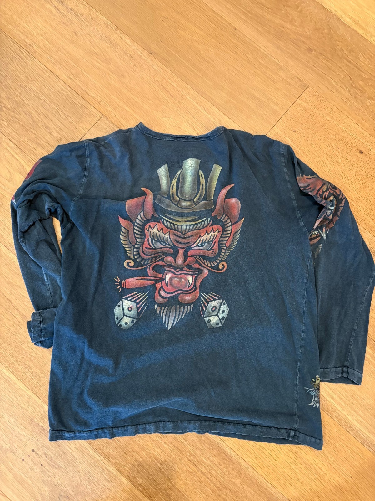 Vintage The Great China Wall Tattoo Long Sleeve RARE Large gallery