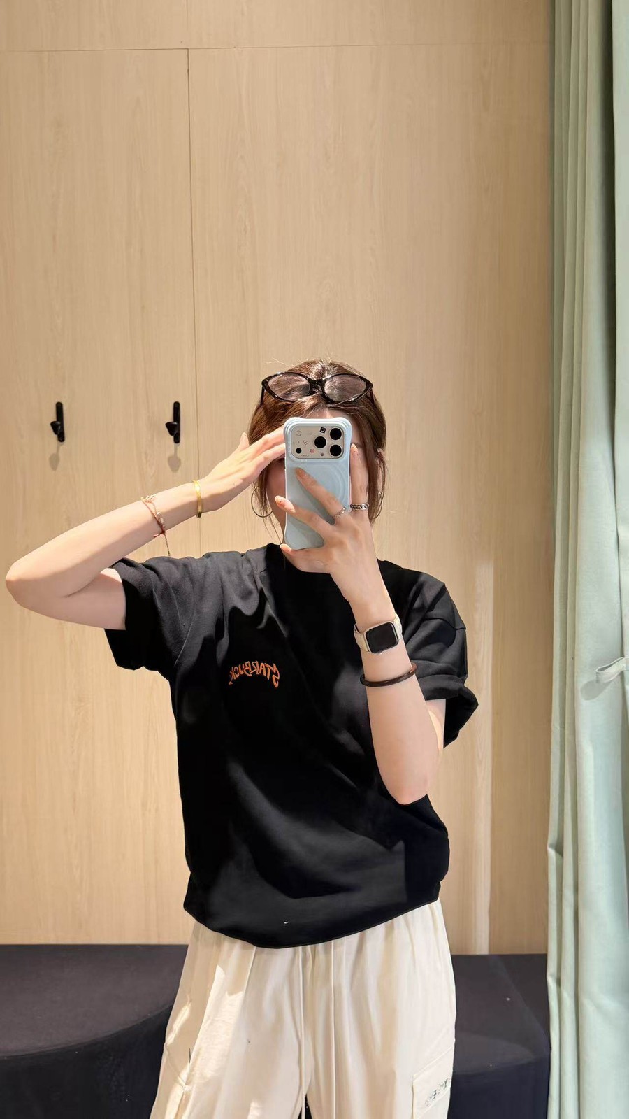Starbucks Bearista Town Collection Embroidered Crew Neck Pure Cotton T-shirt gallery