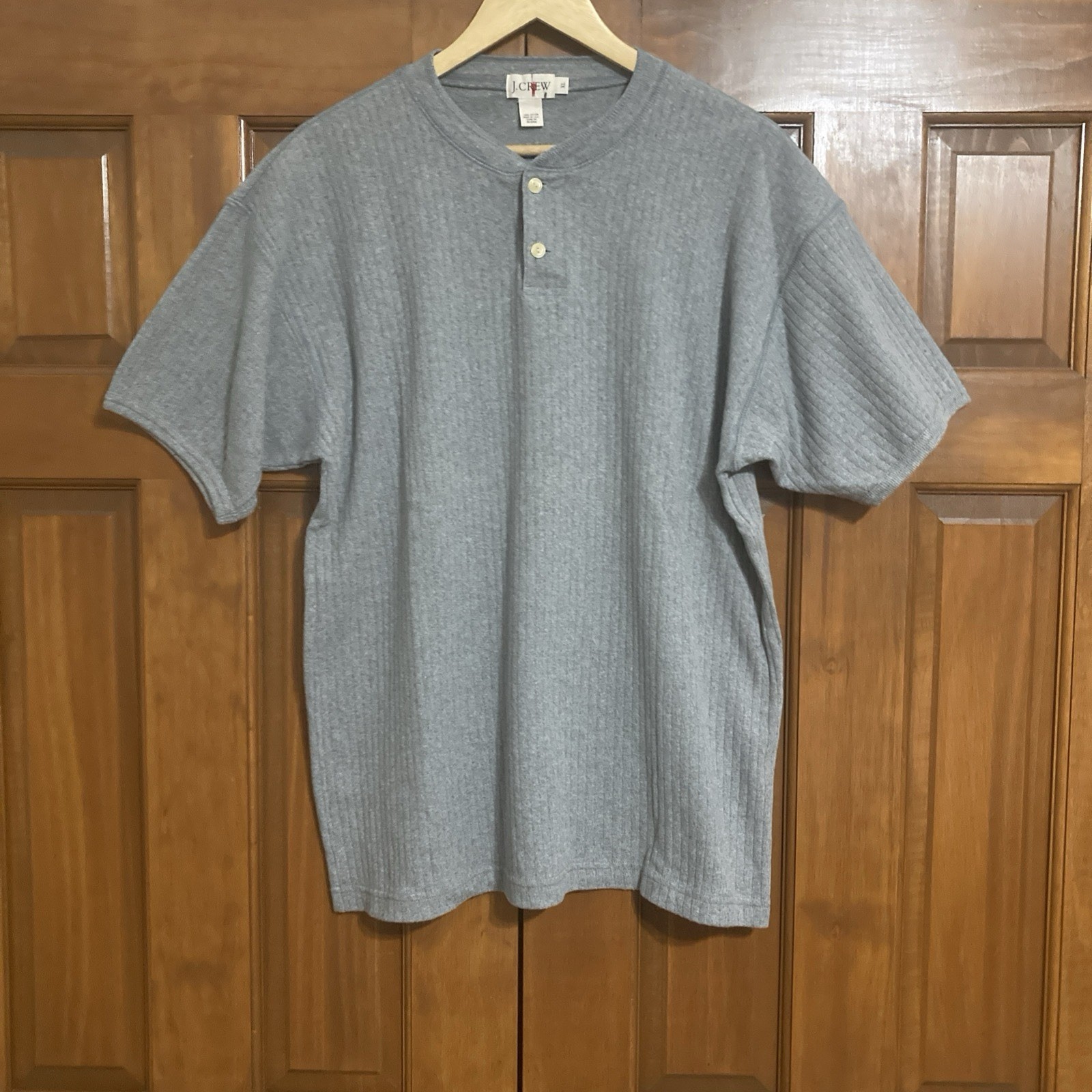 Vintage JCrew 100% Cotton Ribbed Knit Short Sleeve Henley Top Gray Mens Size XL gallery