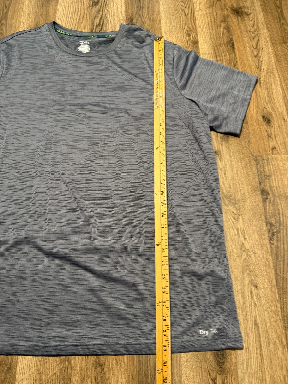 Tek Gear Shirt Men's Size 3XL Gray Athletic Wear Dry Tek Crewneck Short Sleeve gallery