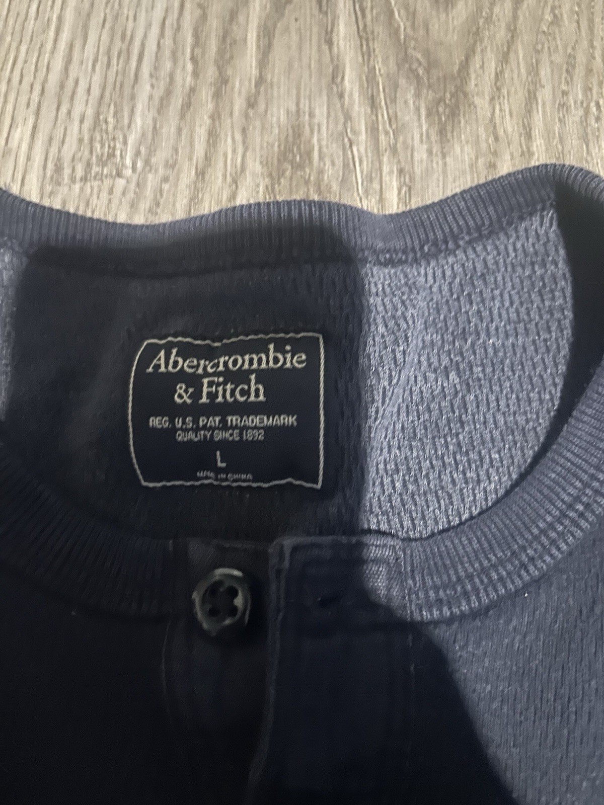 Abercrombie & Fitch Mens Large Navy Thermal Waffle Knit Henley Shirt gallery