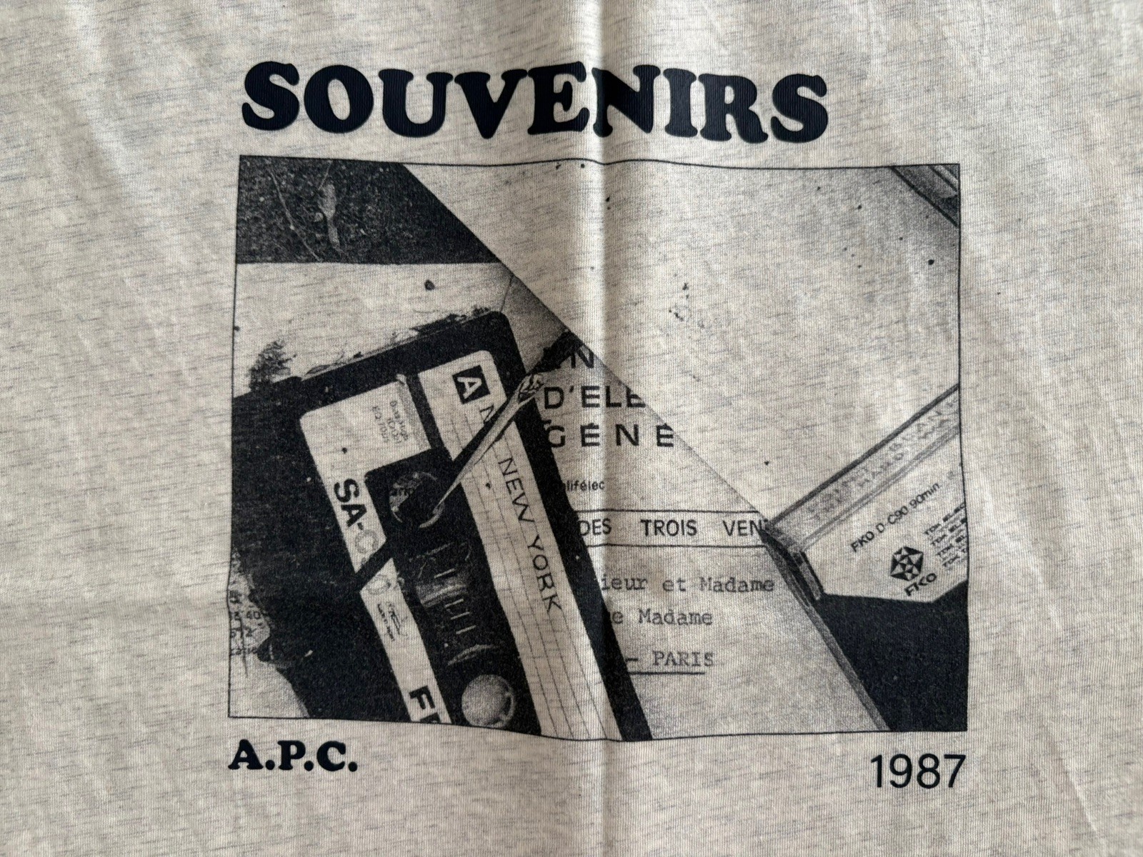 A.P.C. $165 Boxy Fit Graphic T-Shirt Size Medium Ecru Light Grey Heather gallery