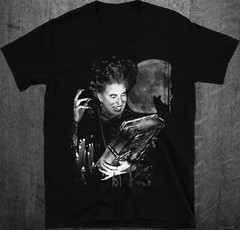 Abracadabra Hocuspocus Simsalabim Winifred Sanderson Witch Magic Spell Book Tee