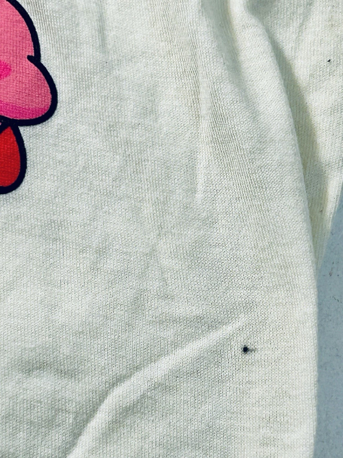 NWT Nintendo Kirby Graphic T Shirt Men's Size S 34-36 Cream Color Short Sleeve gallery