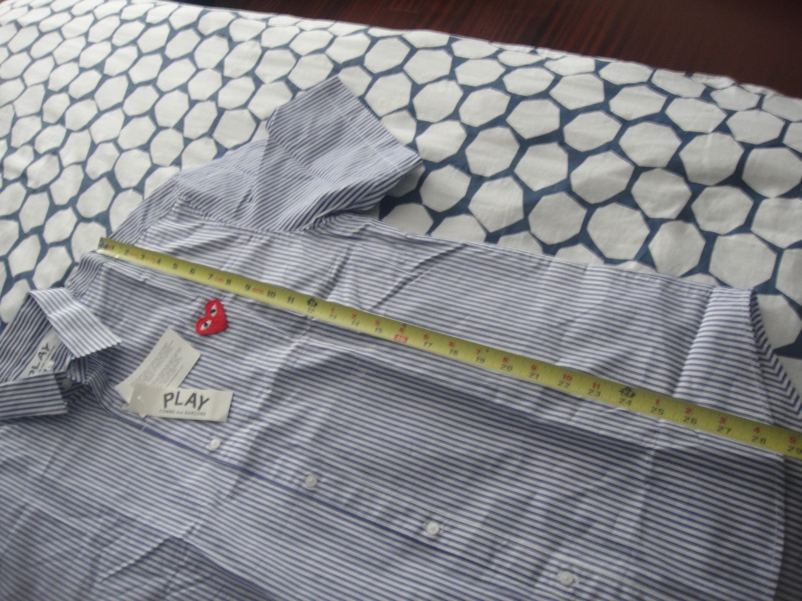 COMME des GARCONS Play Men's Short Sleeve Shirt Blue Color RED Heart Size L ,NWT gallery