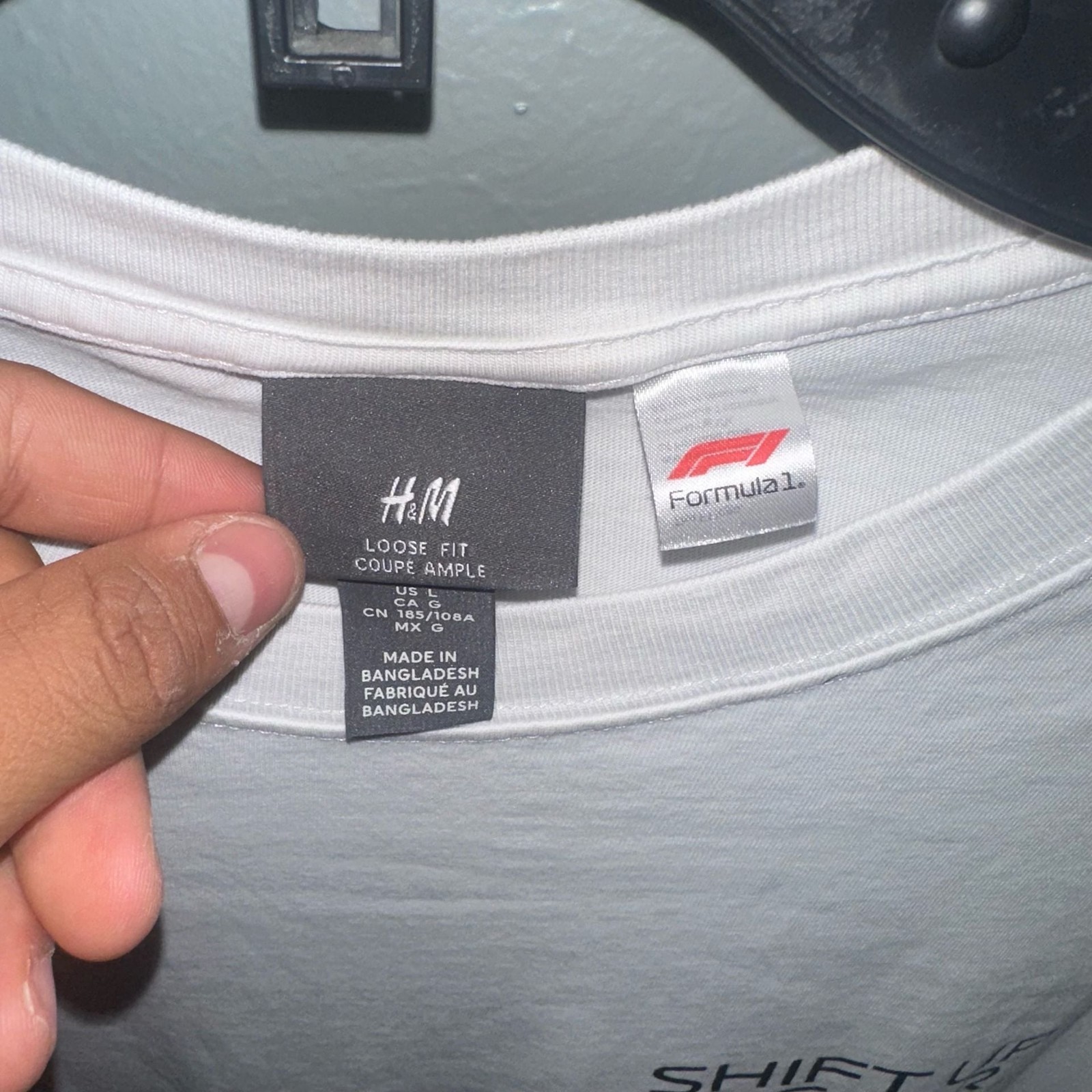 H&M Formula 1 Shift Up A Gear Graphic T-Shirt Loose Fit gallery