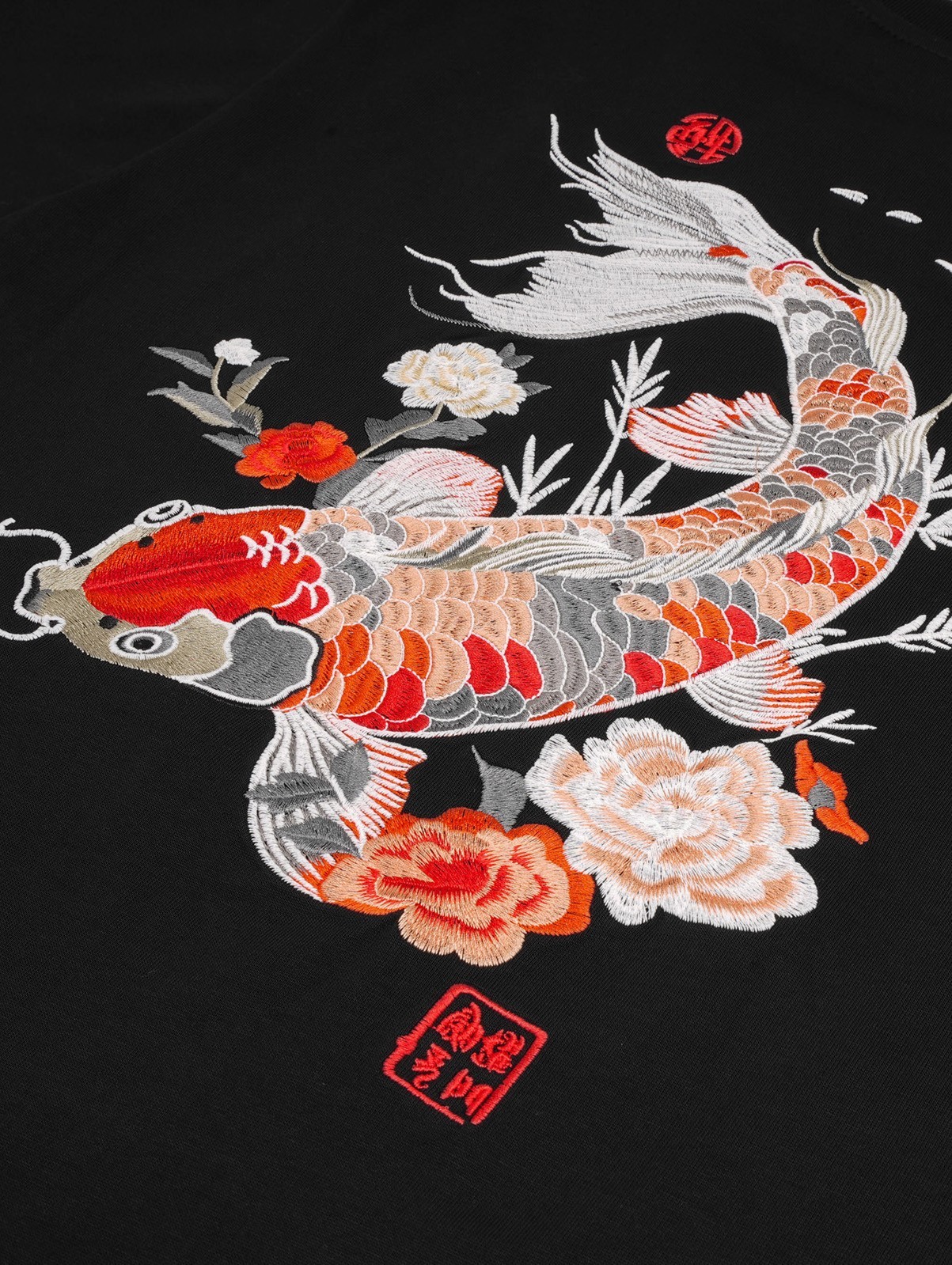 Niepce Men's Koi Fish Embroidery Tee Japanese Streetwear T-Shirt gallery