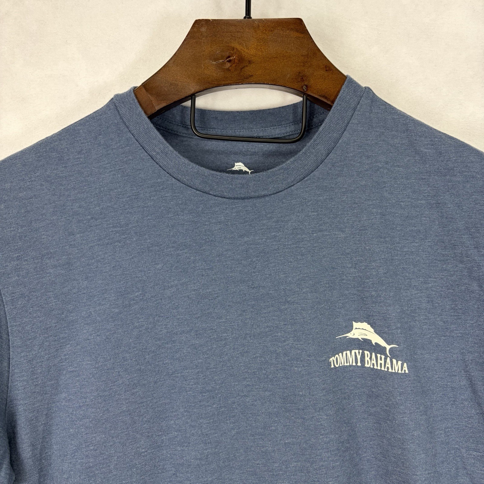 Tommy Bahama Shirt Mens Medium Blue Football Beer Brew Pint Beach Marlin Drink gallery