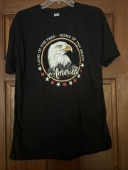 NEW America T-Shirt Eagle Land Of The Free Home of The Brave Patriot SZ L Black