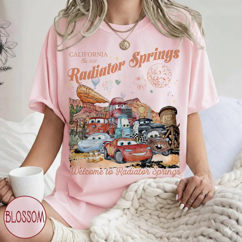 Vintage Car Town Comfort T-Shirt gallery