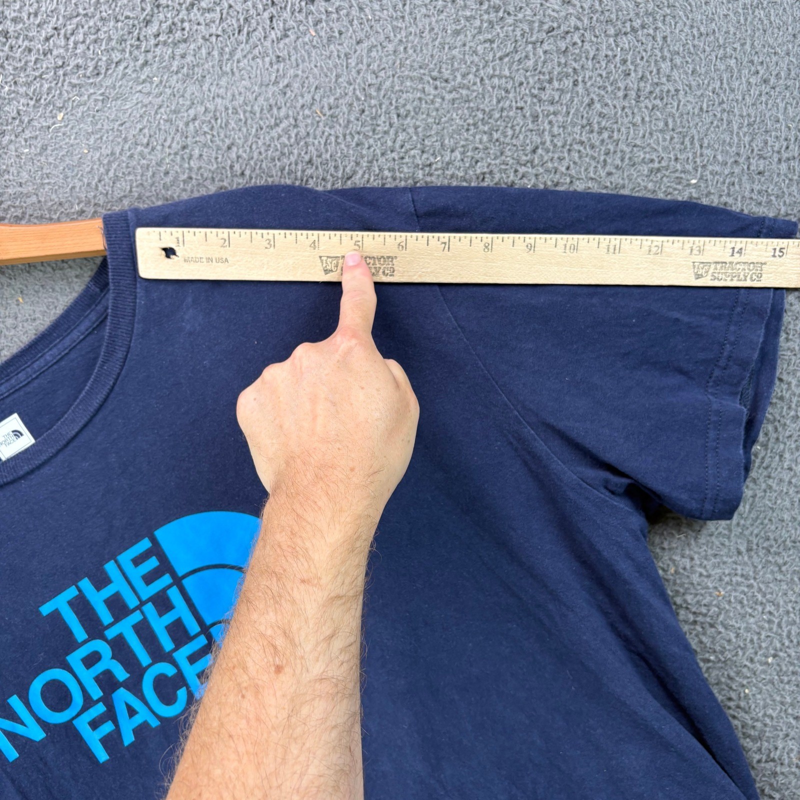 The North Face Mens XL Navy Blue Short Sleeve Graphic Logo T-Shirt NF0A3X6P gallery