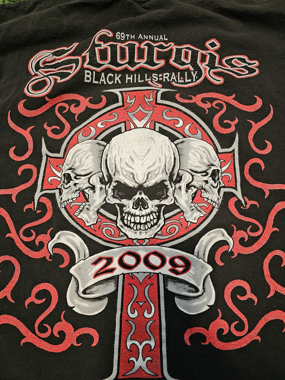 2009 Sturgis Black Hills Rally 69th Annual Black Red Skull Shirt L Large 2000s gallery
