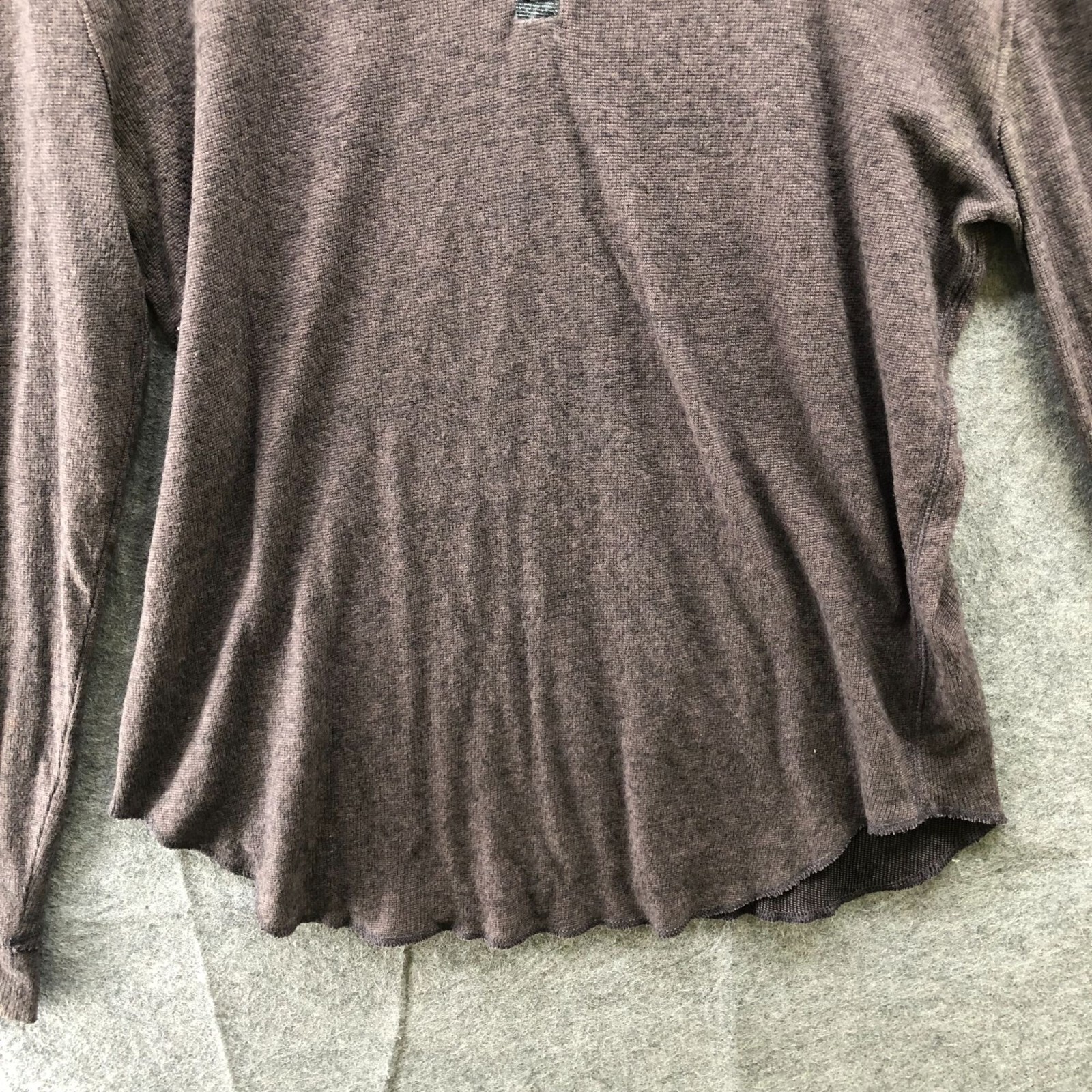 BDG Long Sleeve Henley T Shirt Mens M Brown Waffle Knit Lightweight Cotton Blend gallery