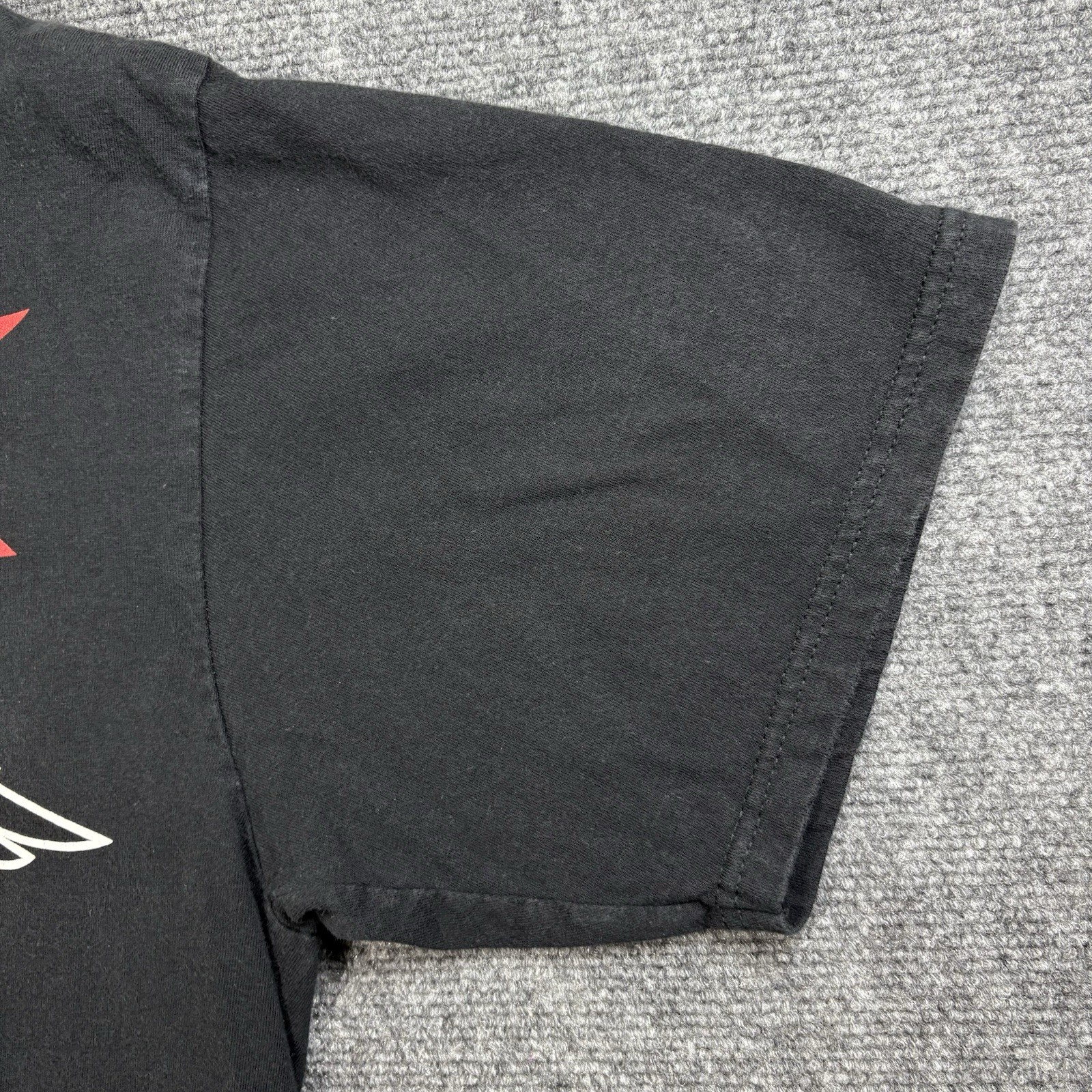 Y2K NO FEAR Shirt Mens L Black Skater Punk Rock Skull Wings Goth Skate gallery