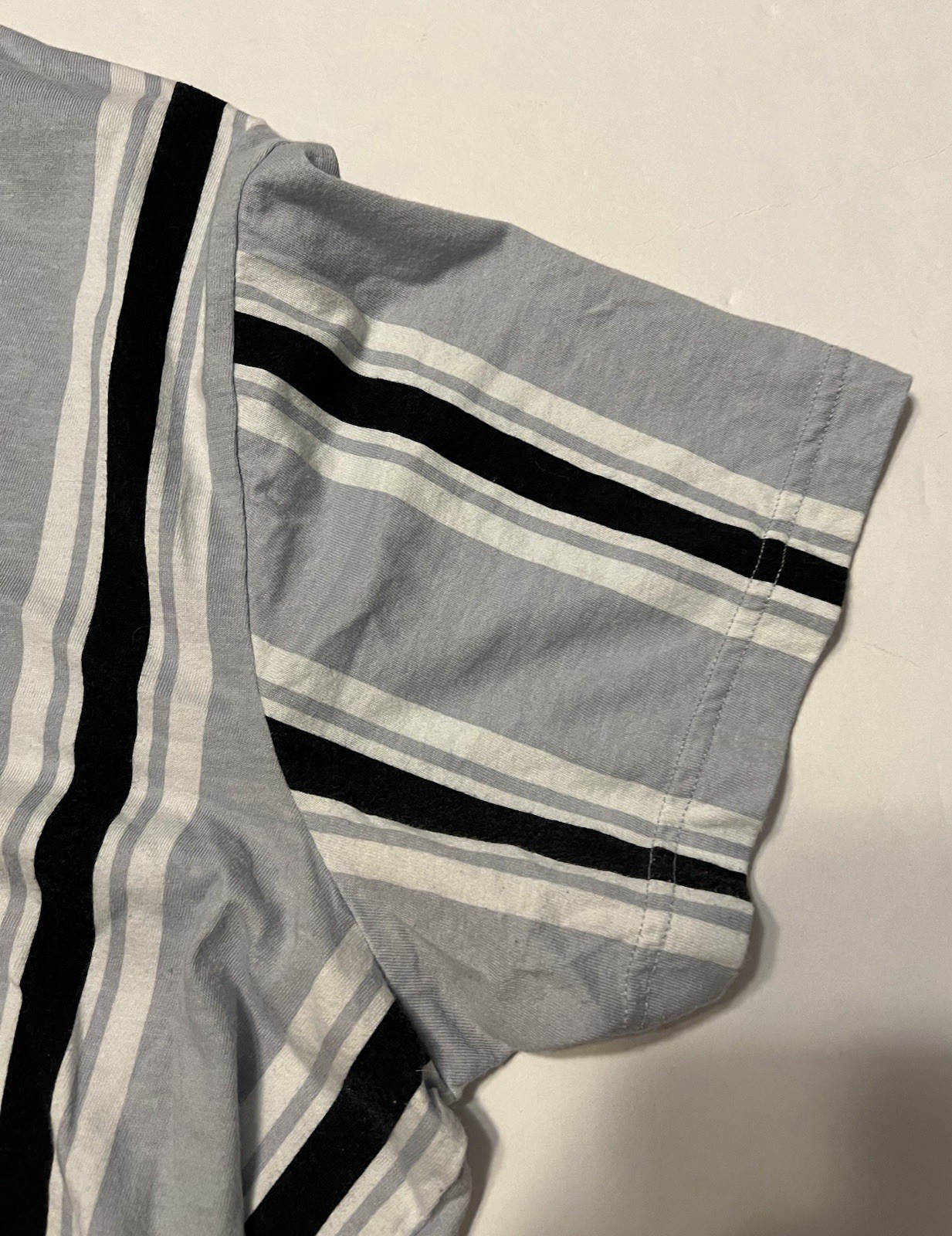 Original Use Men’s Short Sleeve Striped Multicolored Tee Shirt Size Xl Crew Neck gallery