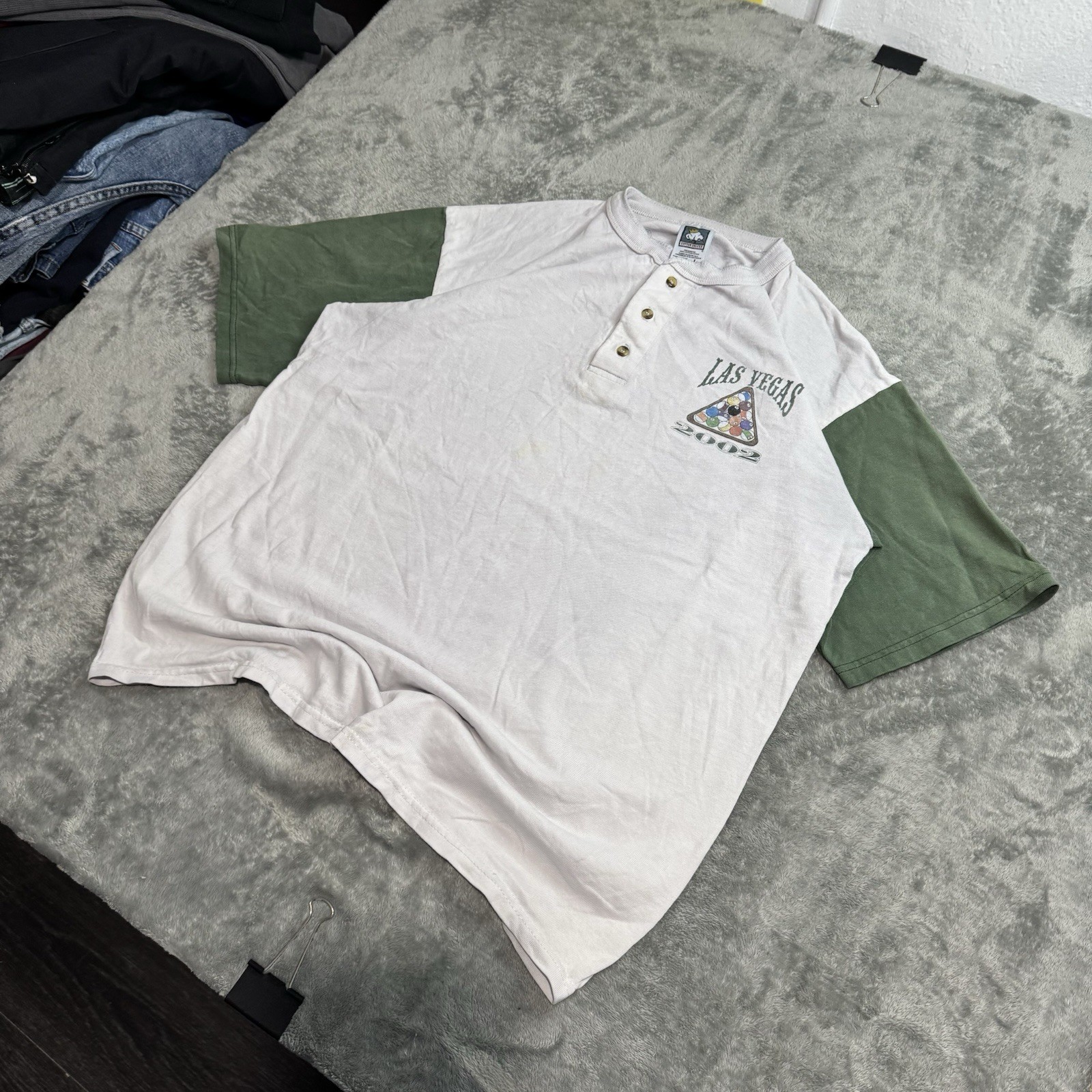 VTG 2002 Las Vegas Billiards Colorblock Henley Shirt Mens L Distressed Grunge gallery