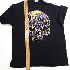 Vintage Graffiti style Skull t-shirt graphic Halloween Print Size XL