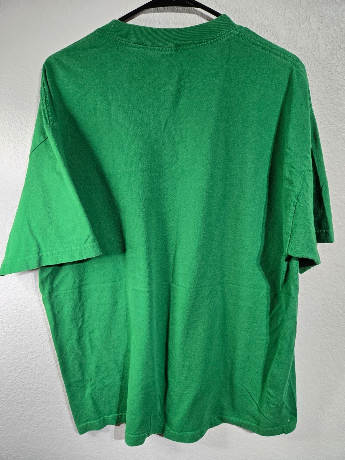 Vintage Famous Stars and Straps T-Shirt Mens Size XL Green Punk Skate Y2K VTG gallery