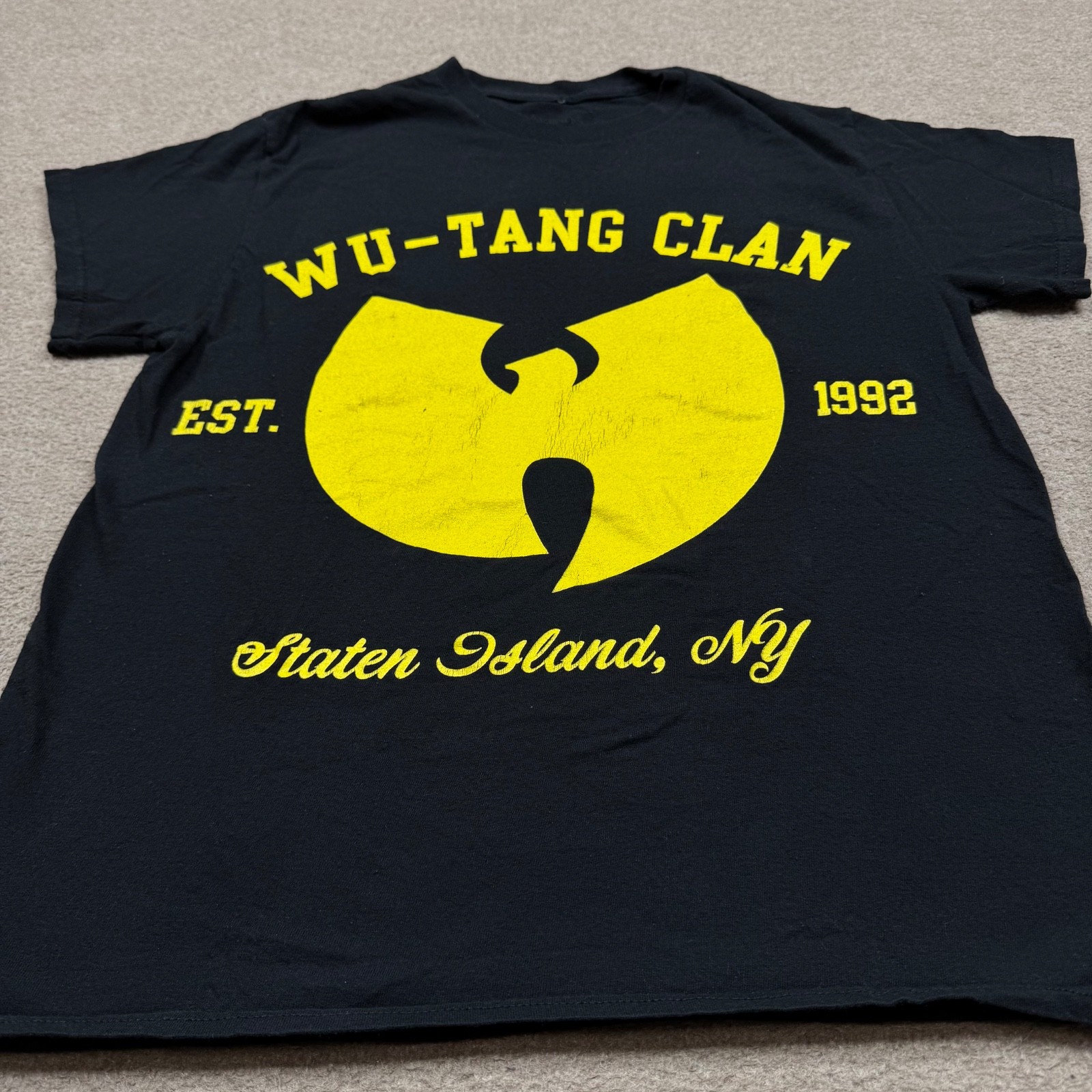 Wu-tang Clan Shirt Men's Size M Black Short Sleeve Crewneck Graphic Rap Tee gallery
