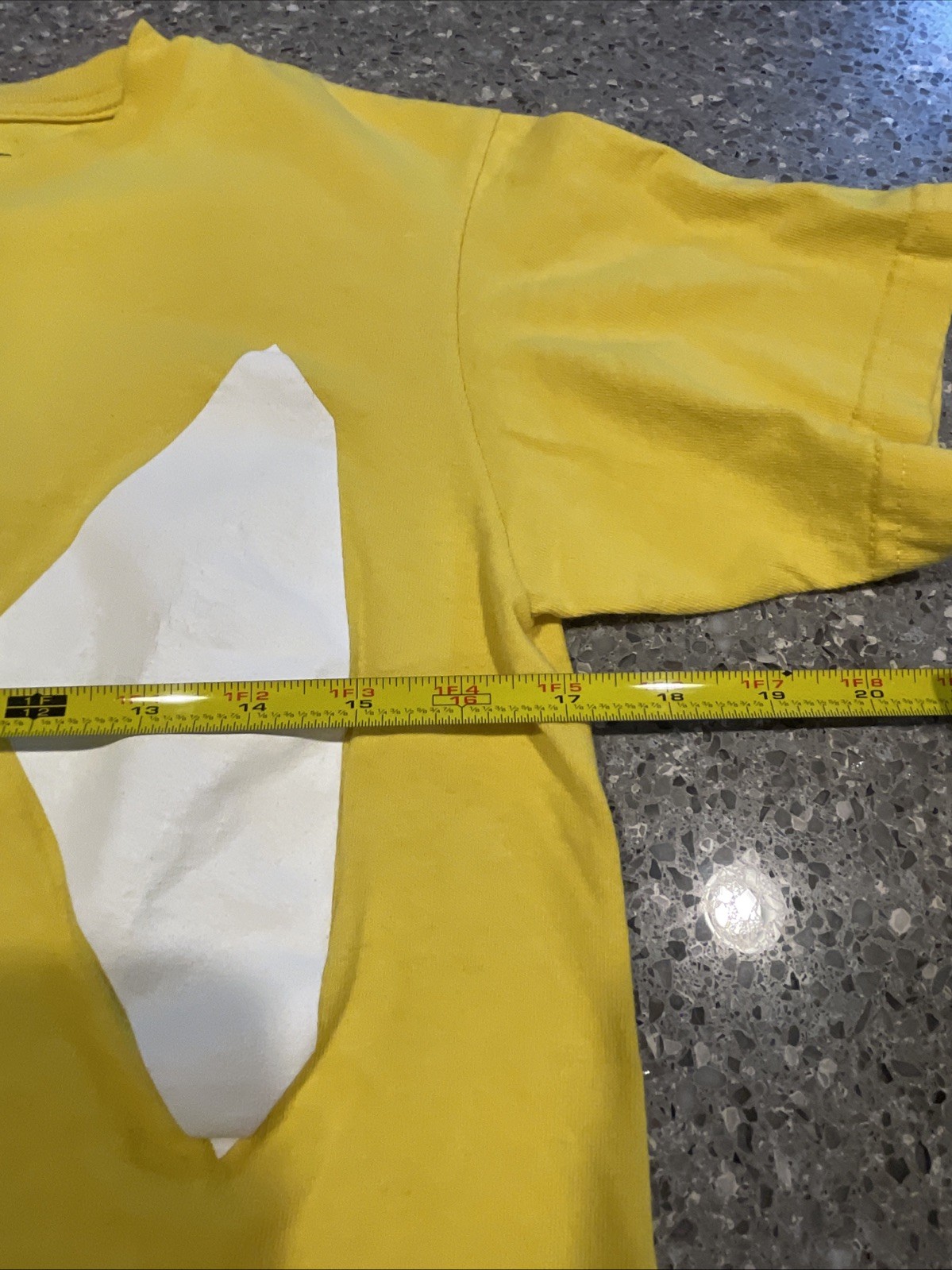 Mighty Morphin Power Rangers Yellow Ranger 2014 T-Shirt Size Small *See Pics* gallery
