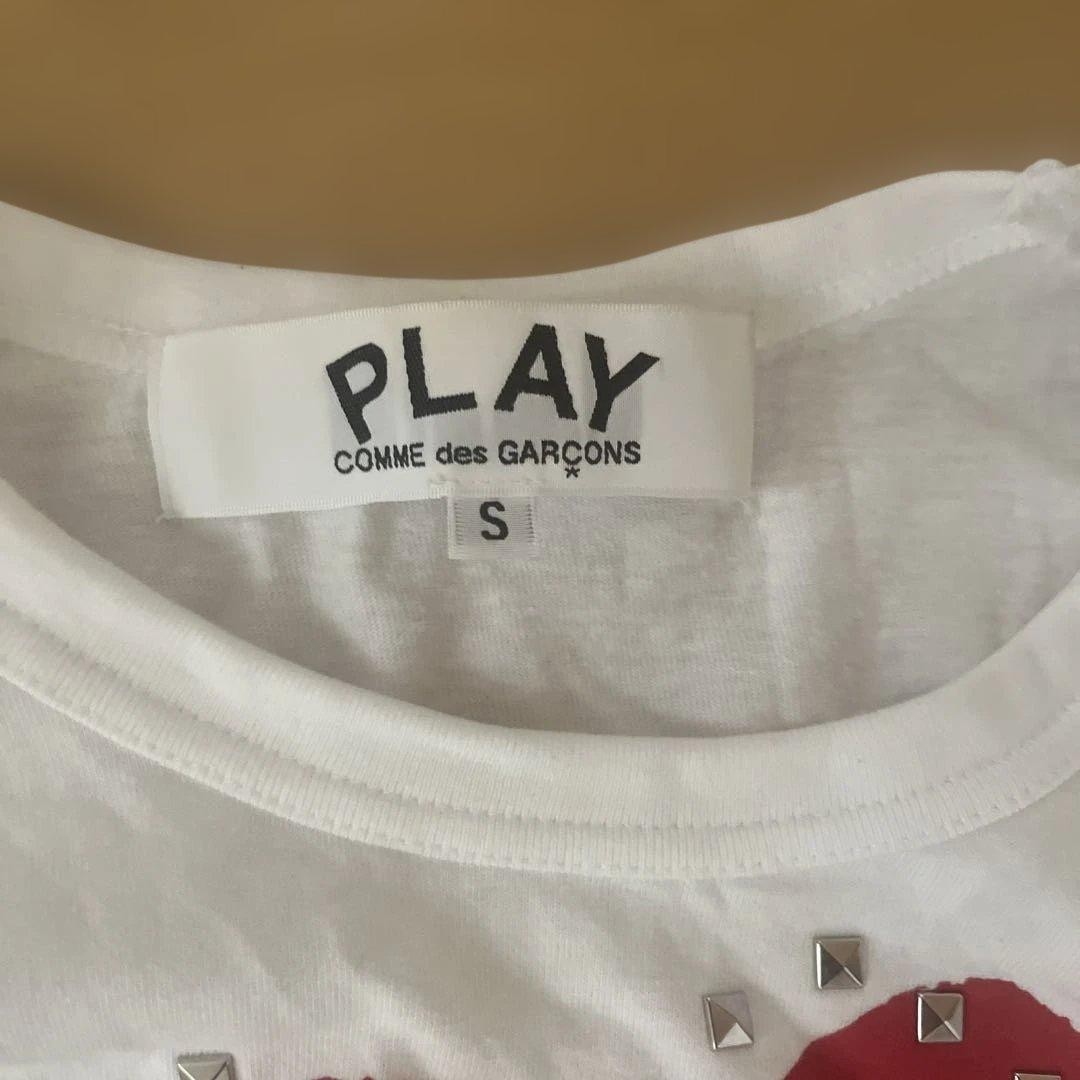 PLAY COMME des GARCONS Red Heart Studded White T-Shirt Size S gallery