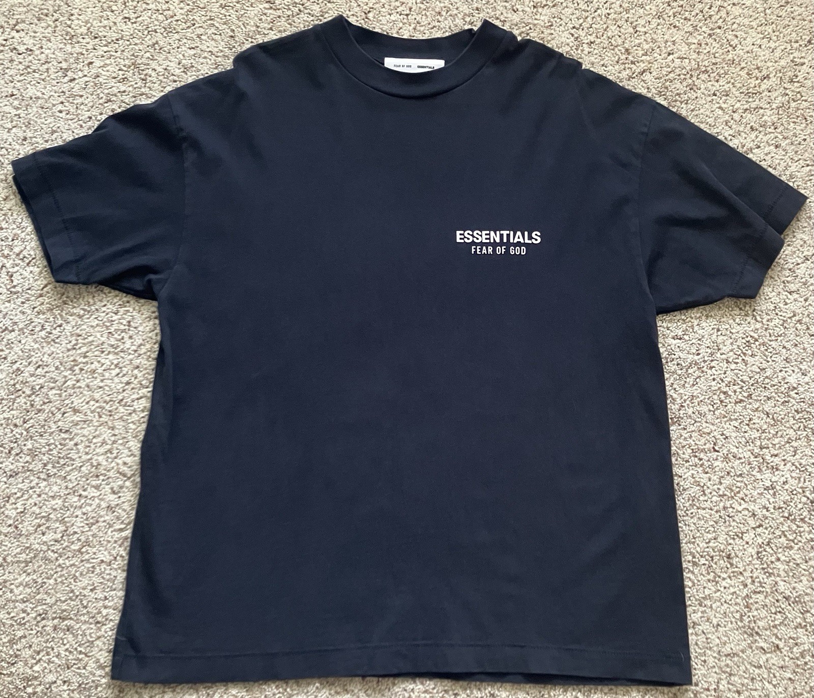 Fear of God Essentials Jet Black T-Shirt Men’s Medium Gently Used With Tags gallery