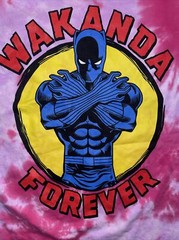 NWOT Marvel Comics Black Panther Wakanda Forever Pink Tie-Dye t-shirt Mens sz L