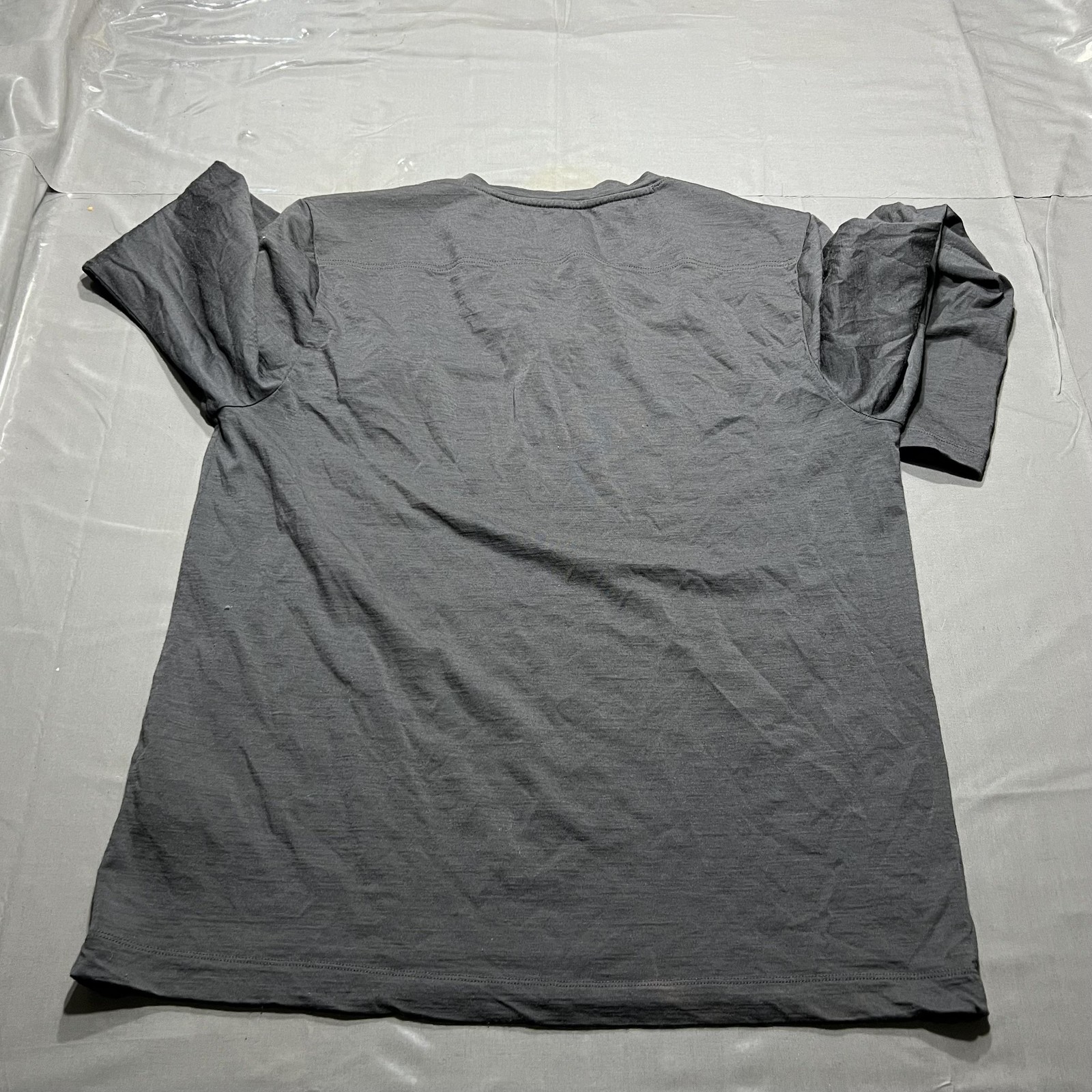 Rhone Shirt Mens Large Gray Merino Wool Long Sleeve Henley Performance Top gallery