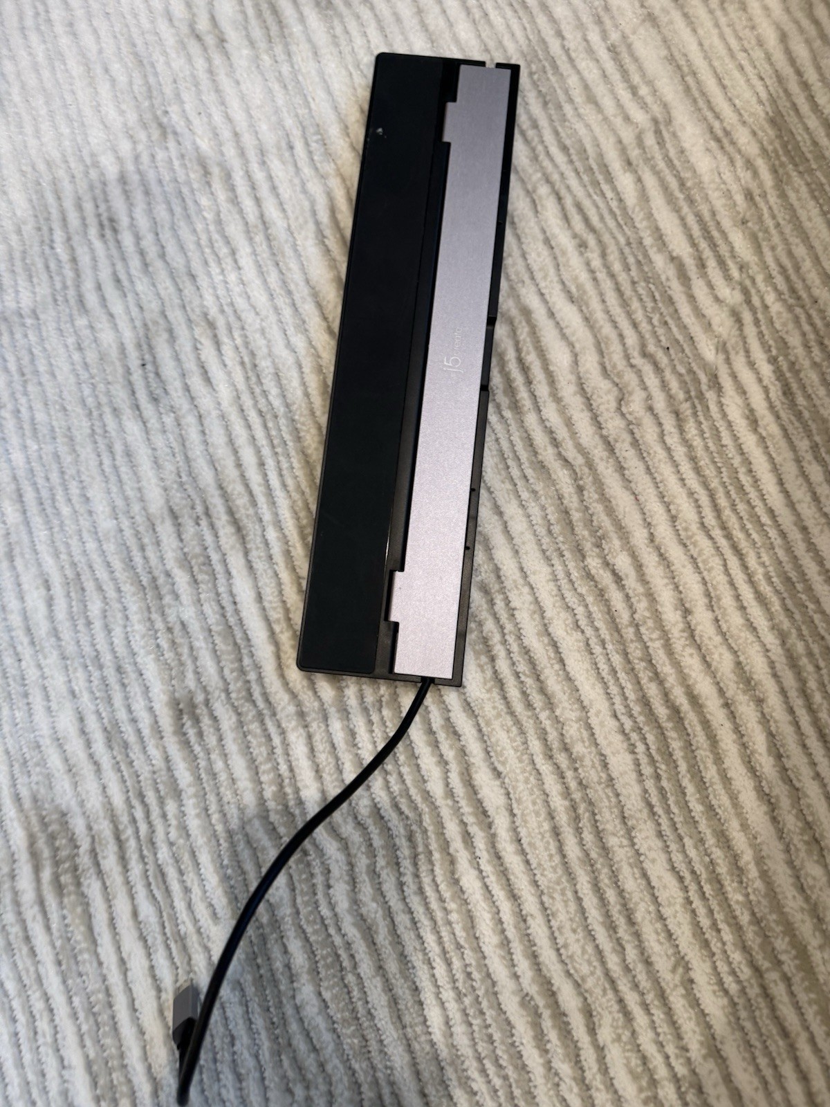j5create JCD543 USB-C Triple Display Docking Station with 100W PD Fast Charging