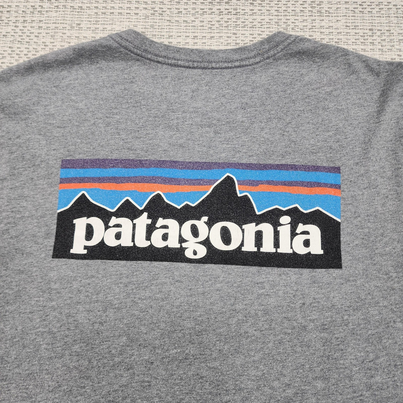 Patagonia Shirt Mens M Gray Long Sleeve Organic Cotton Logo Outdoor USA Made gallery