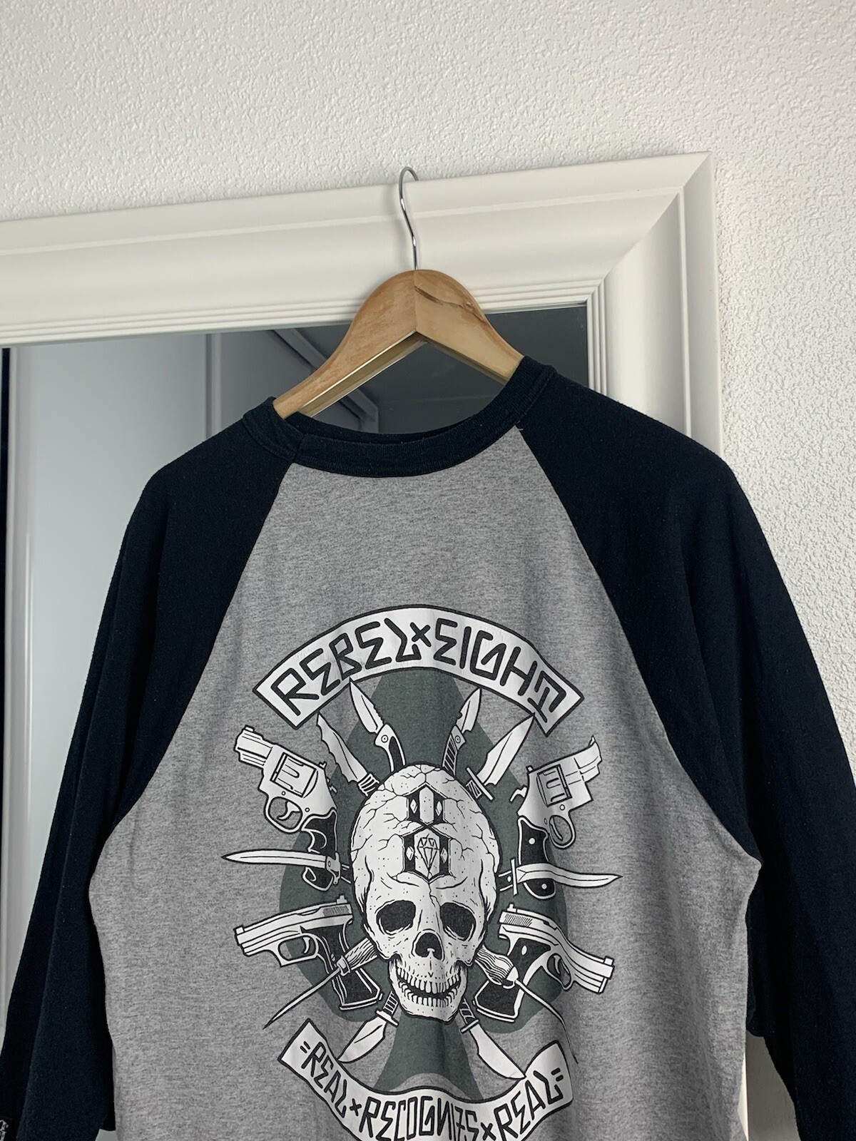 Vintage Rebel Eight Rebel 8 Long sleeve T-Shirt Tee Sculls gallery