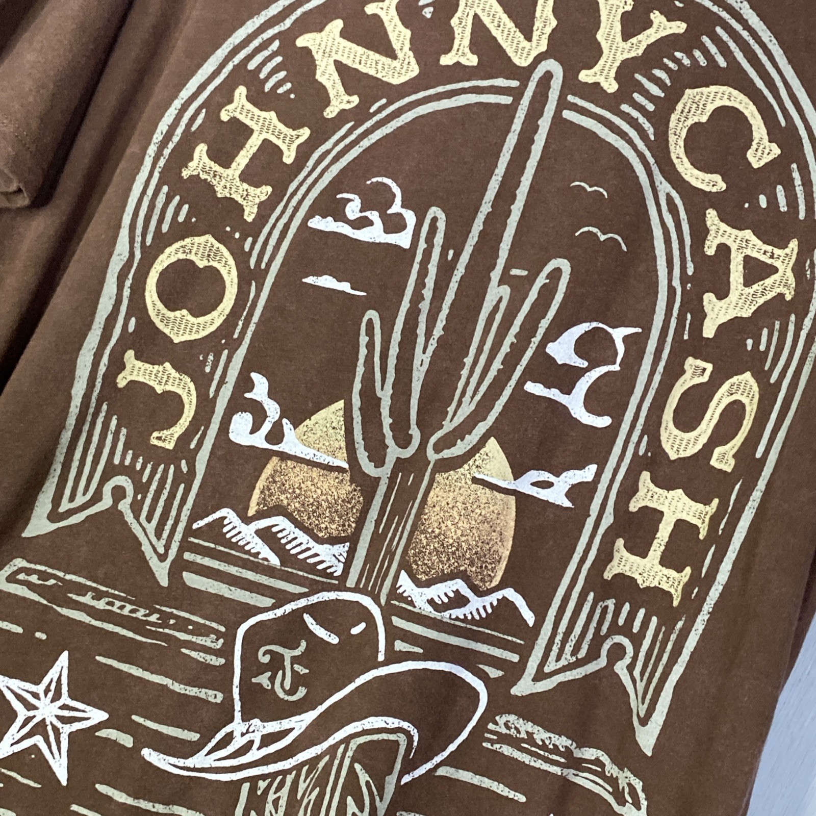 Johnny Cash On Tour T-Shirt L Brown Graphic Tee I’ve Been Everywhere Music 24x29 gallery
