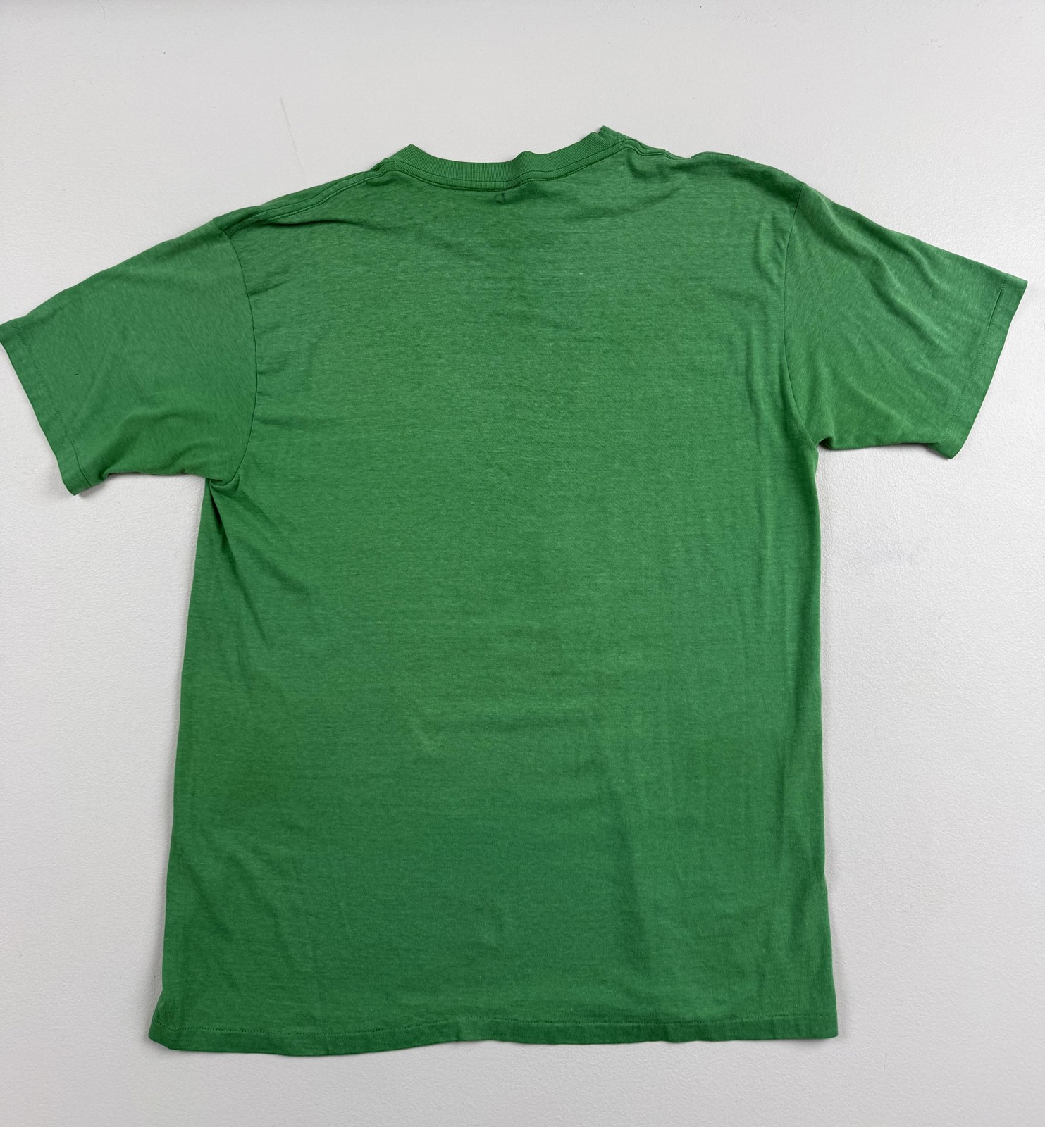 Vintage 1988 Snoopy Peanuts Shirt Mens Green Heavy Rough Golf Tee Cartoon Read gallery