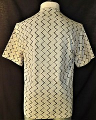 Oak Creek Light Beige Square Pattern Men’s T-Shirt Size M