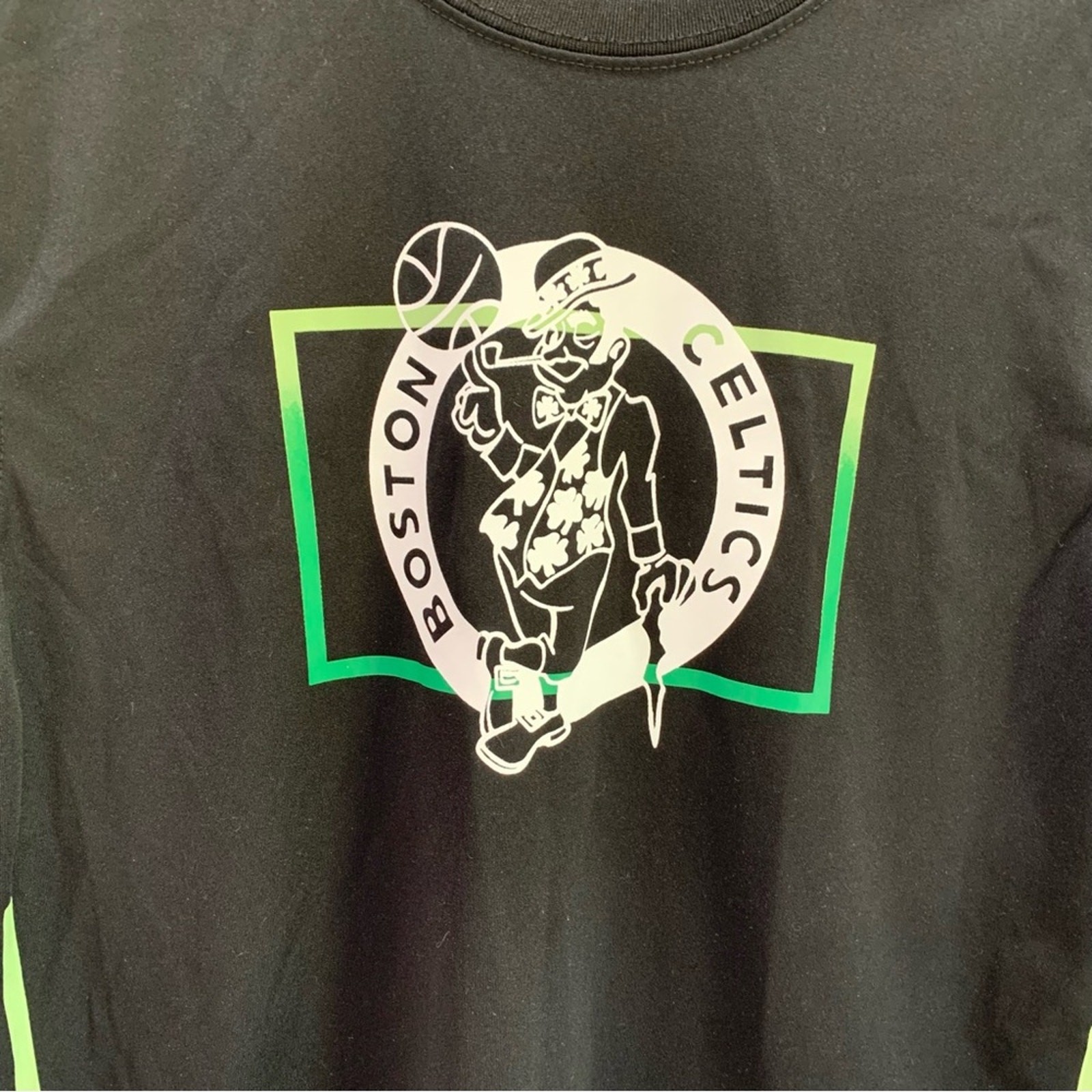 NBA Boston Celtics Logo Moisture Wicking Quick Drying Shirt gallery