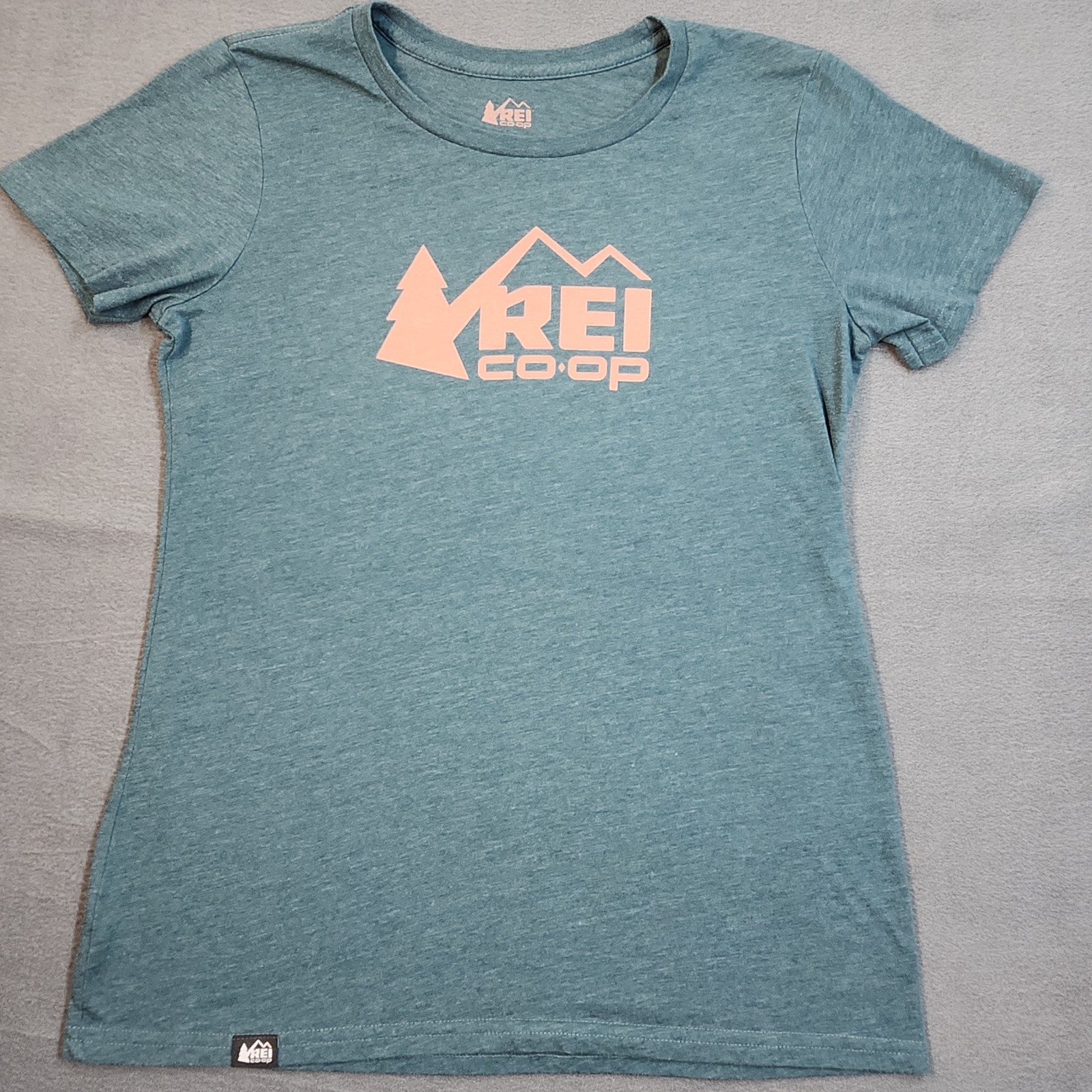 REI Womens T Shirt Size Medium Green Short Sleeves  REI C0-PO
