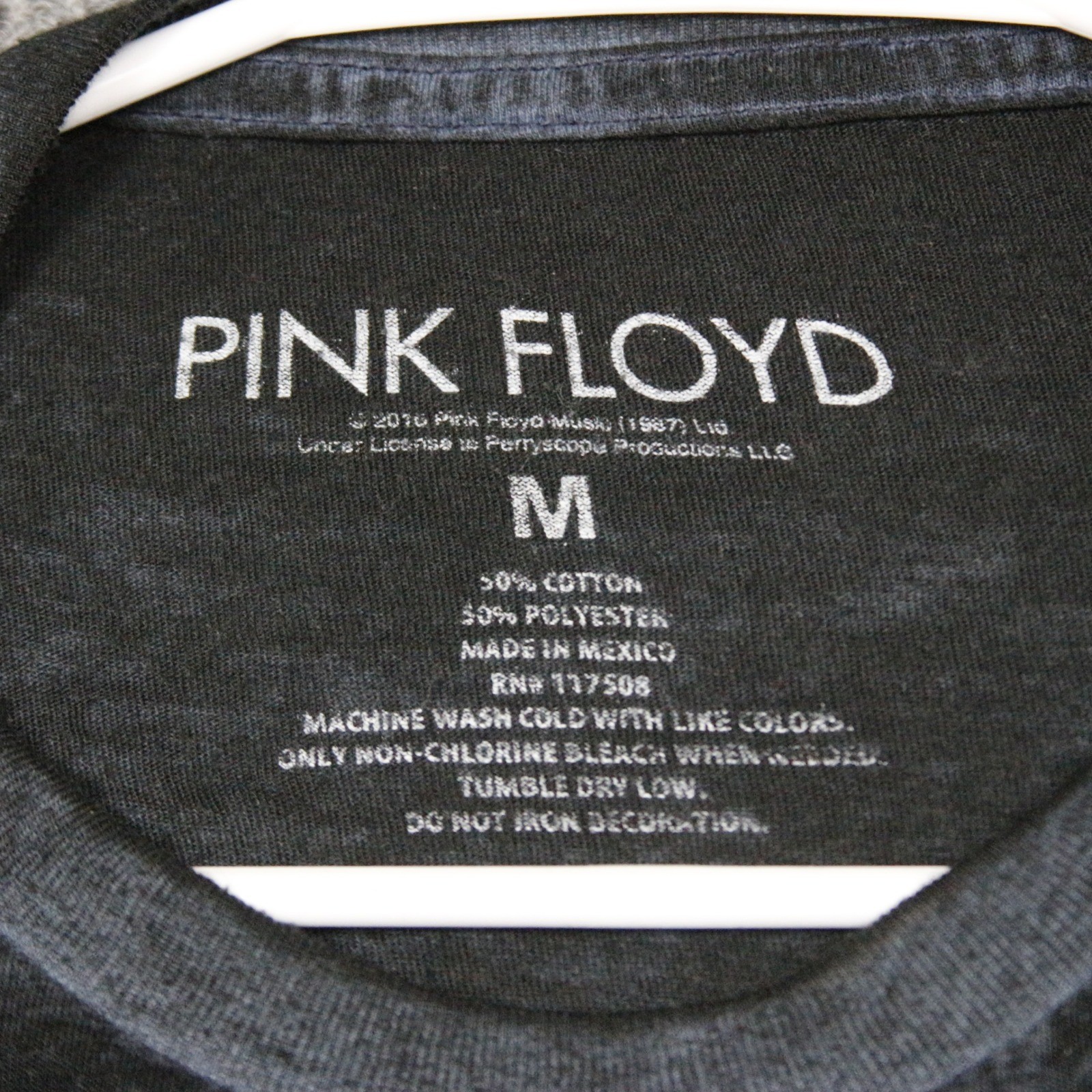Pink Floyd The Dark Side of the Moon Graphic T Shirt Men's Size Medium gallery