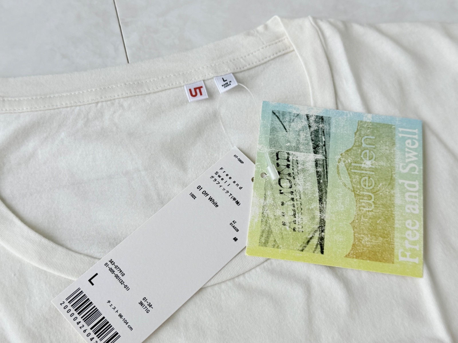 Wellen surf x UNIQLO NWT T-Shirt Size L White Japan gallery