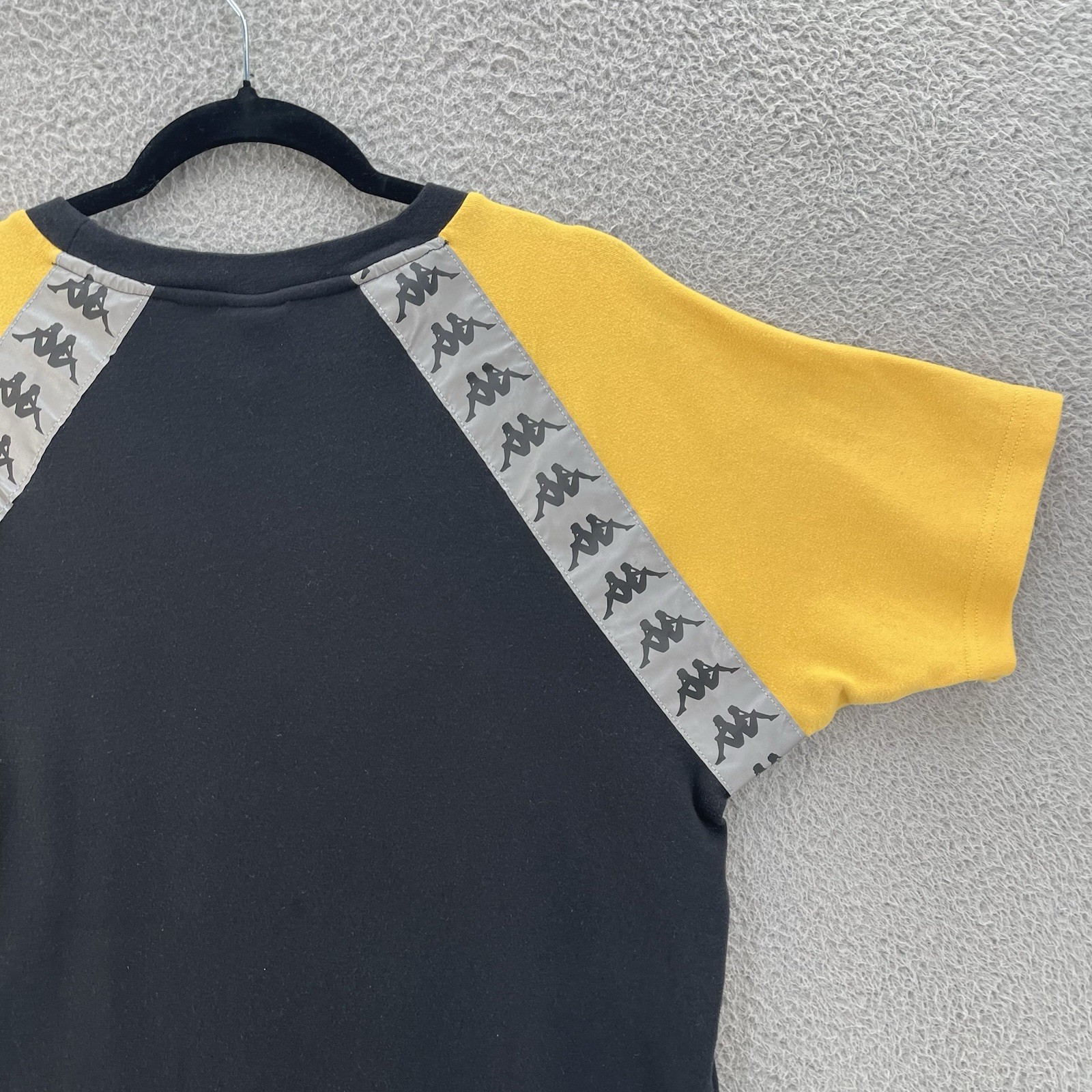 Kappa Banda T-Shirt Men Large Black Yellow 100% Cotton Streetwear Front Logo gallery